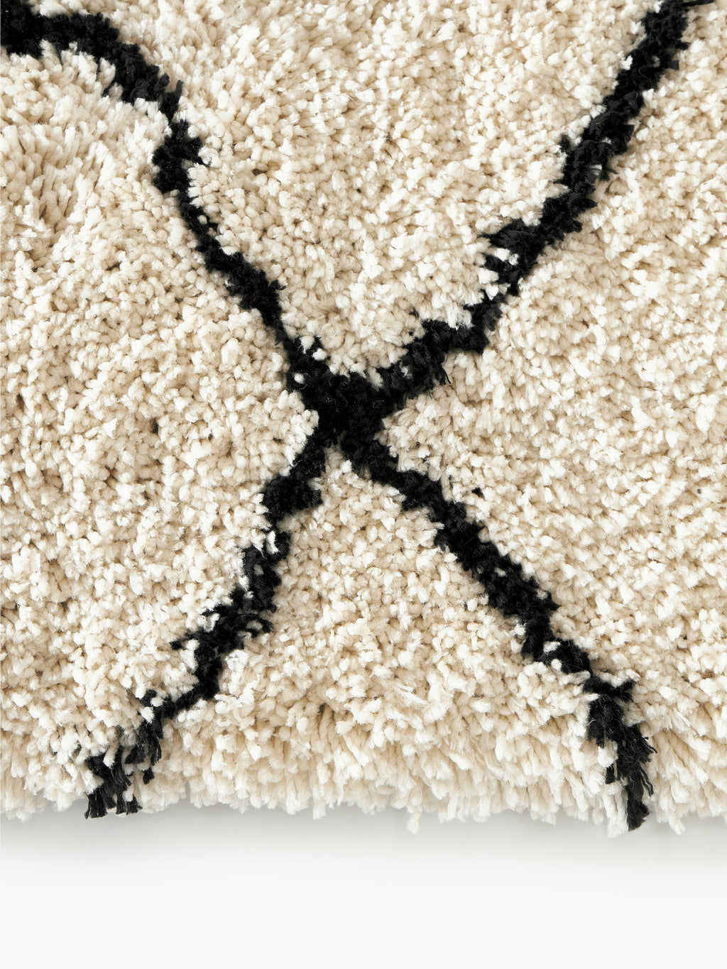 Naima Hand-Tufted Fluffy High-Pile Rug