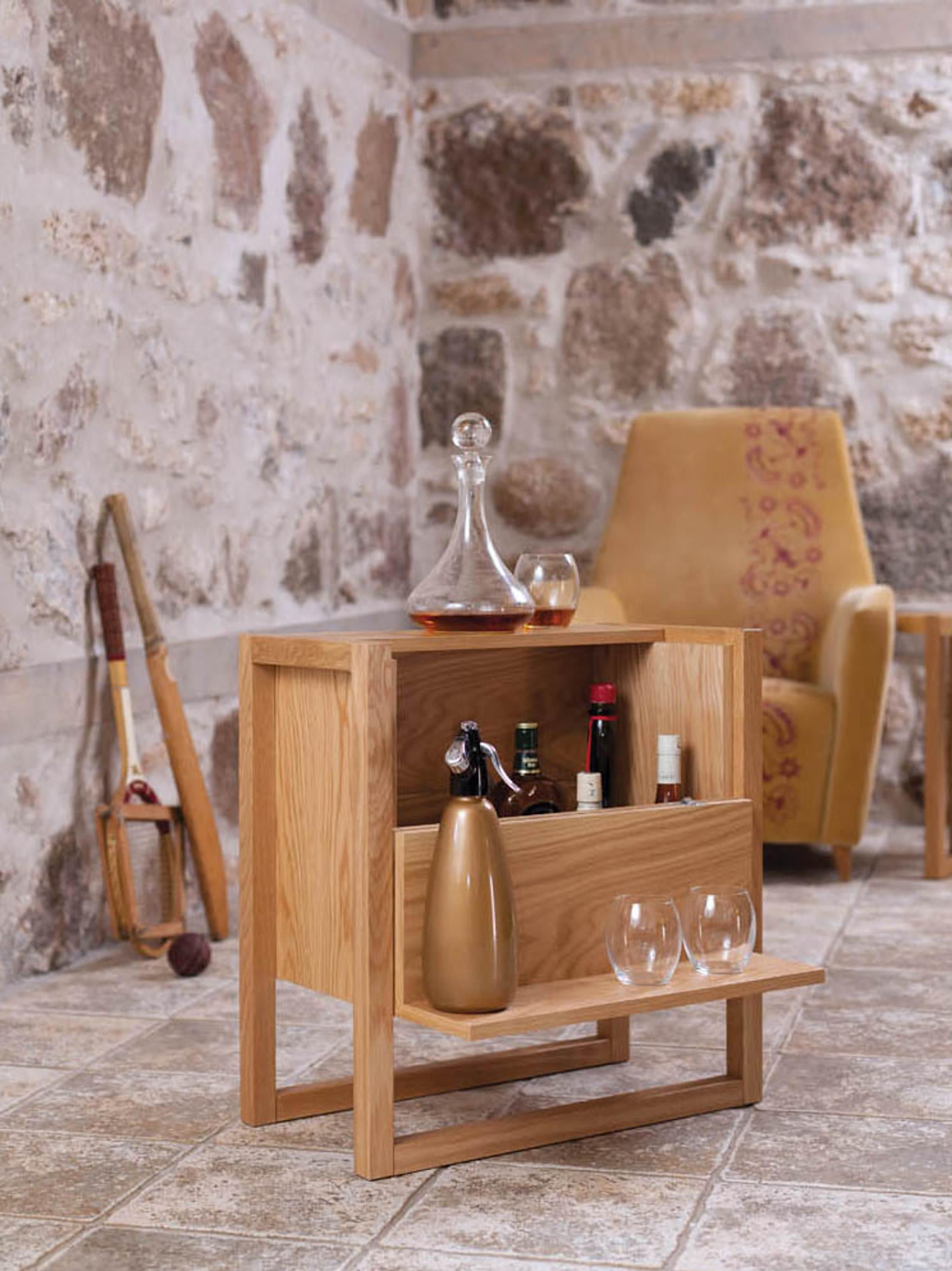 NewEst Oak Wood Mini Bar