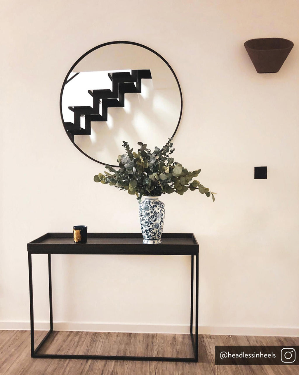 Pizzo Designer Console Table