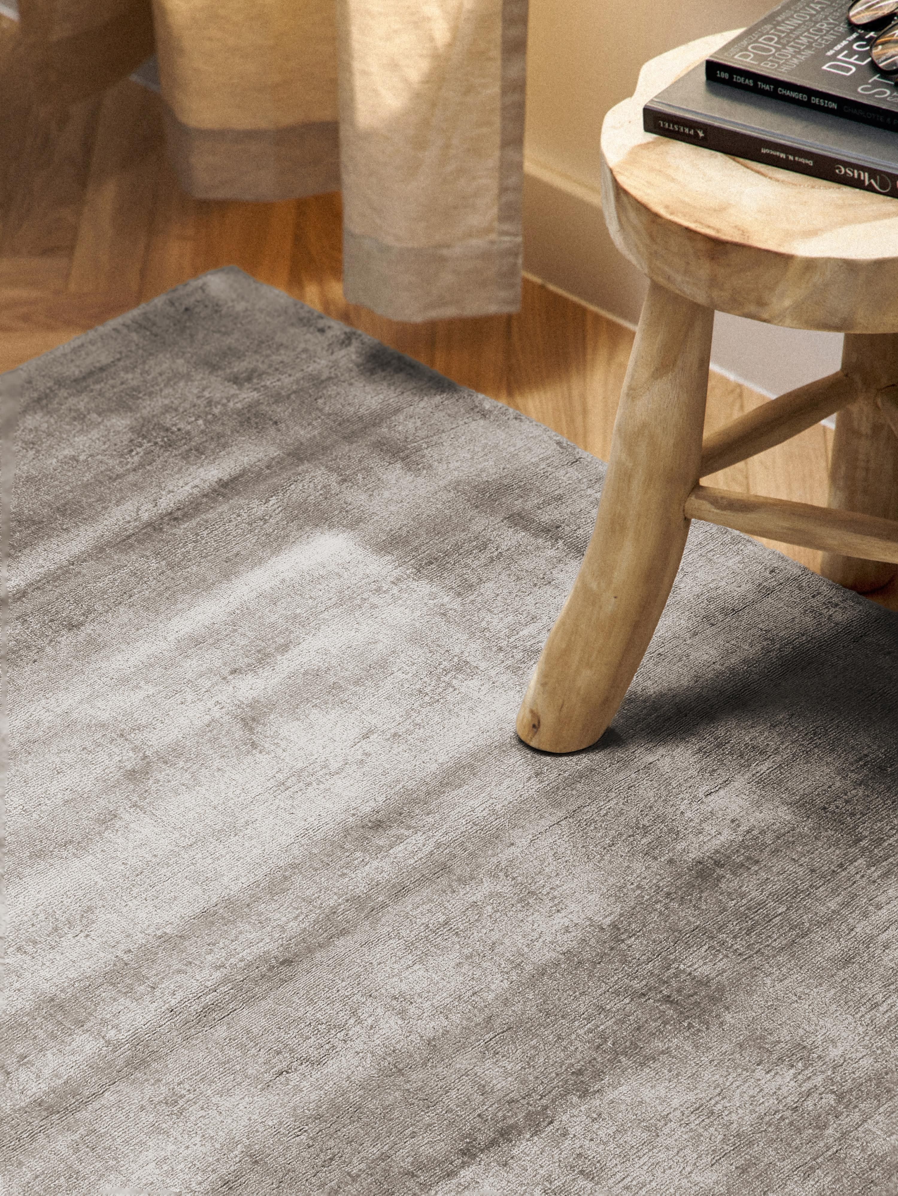 Jane Hand-Woven Viscose Rug