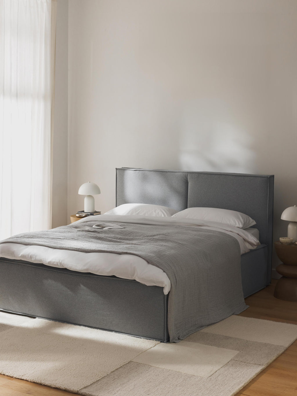 Dream Upholstered Bed
