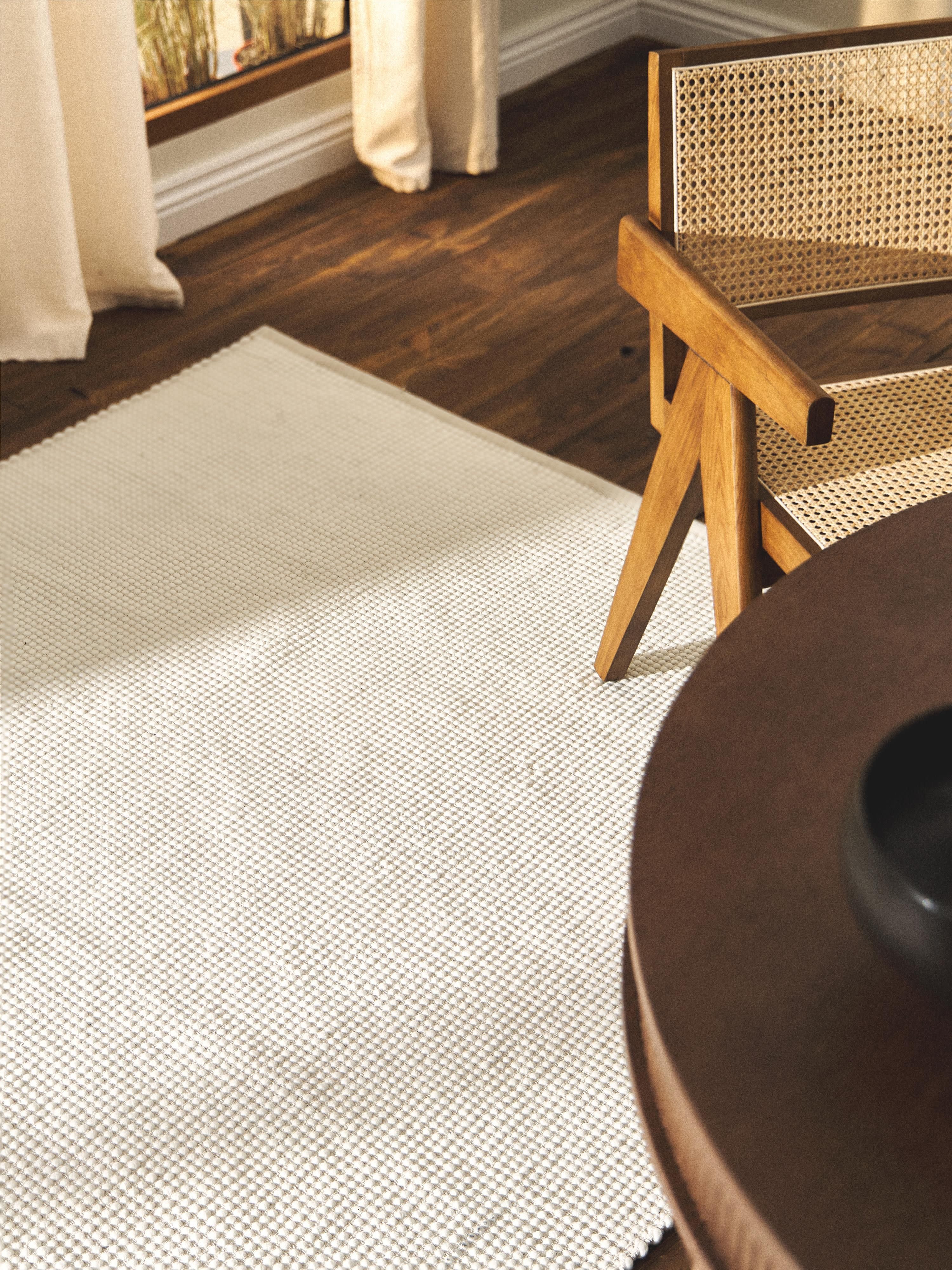 Amaro Hand-Woven Wool Rug