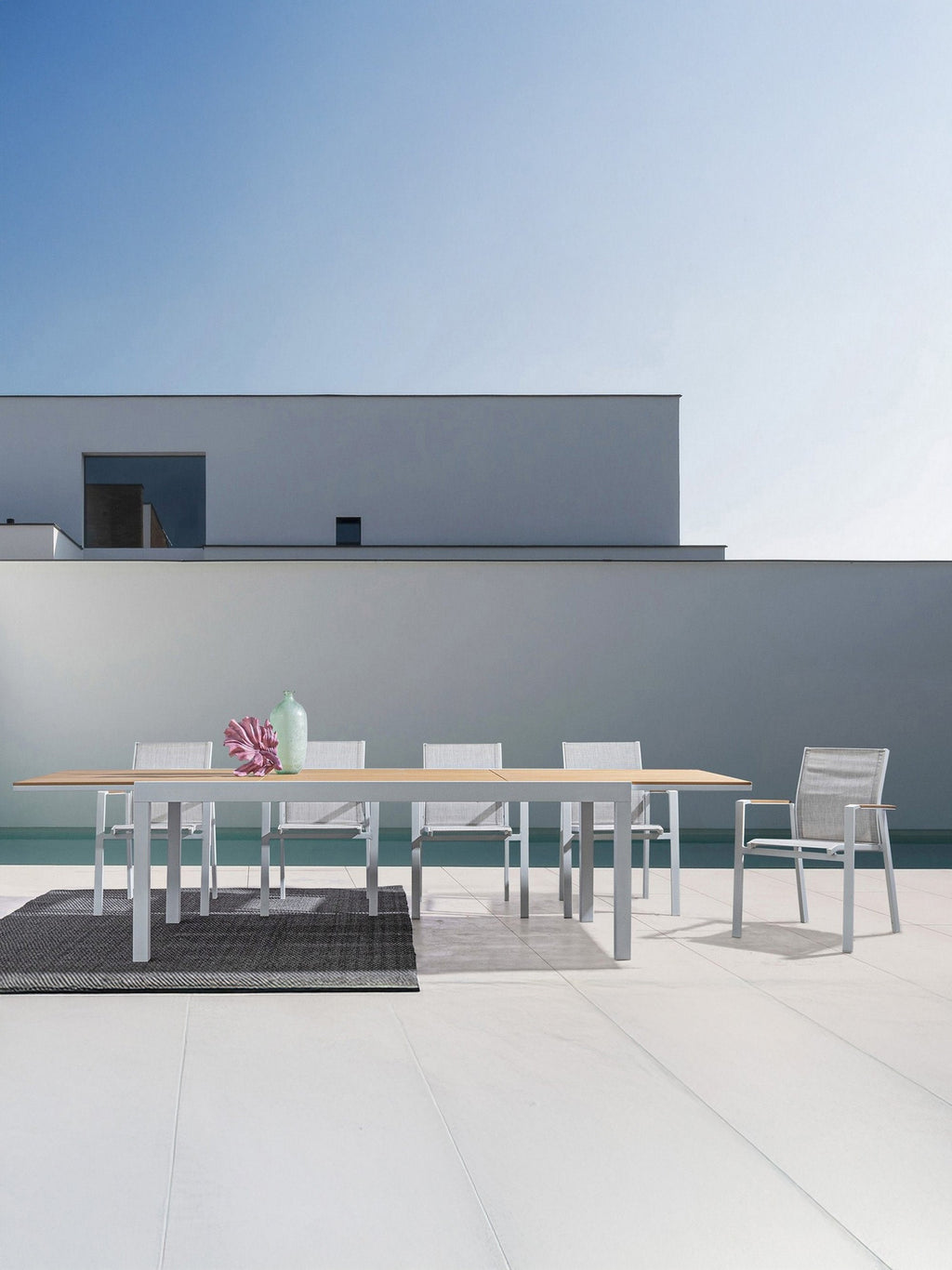 Elias Extendable Garden Table, 140- 200 x 90 cm