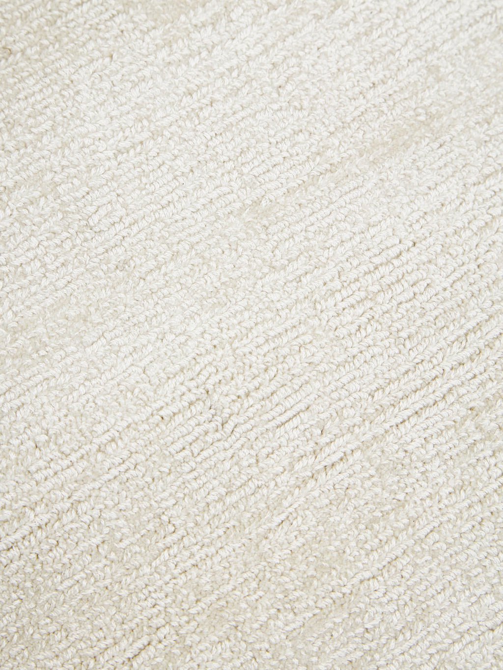 Jane Round Hand-Woven Viscose Rug