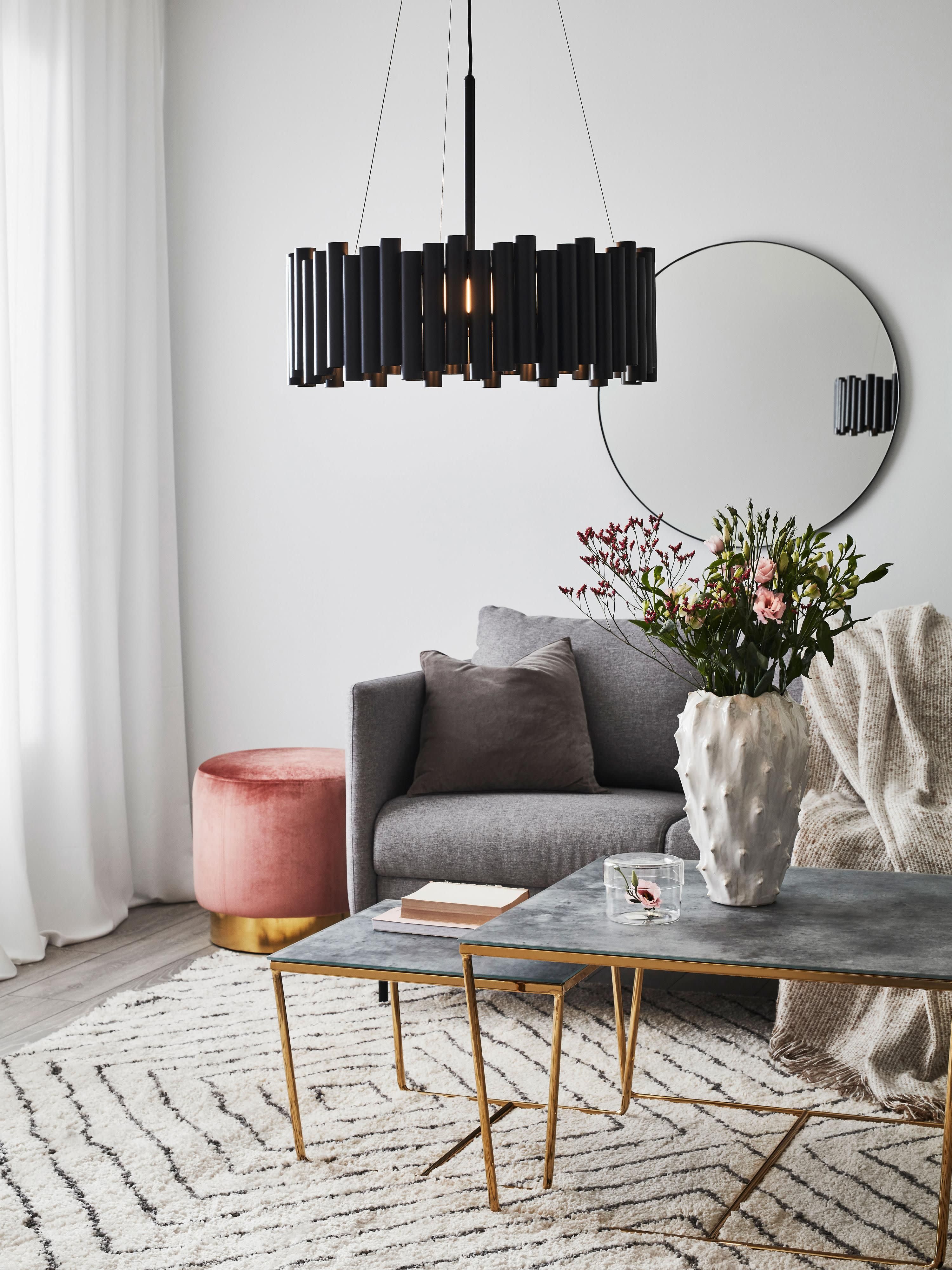 Level Pendant Light