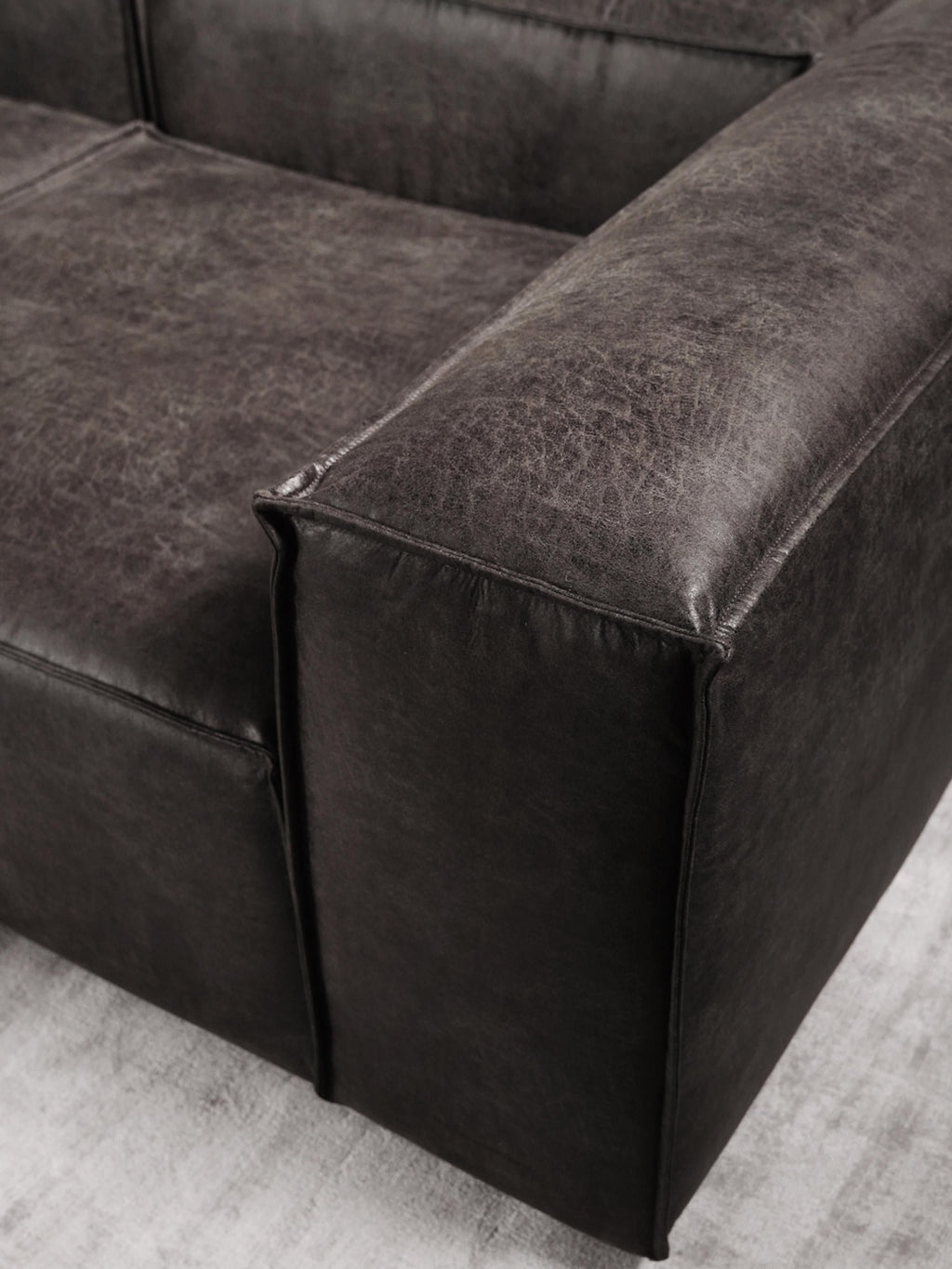 Lennon Modular Leather Corner Sofa (4-seater)