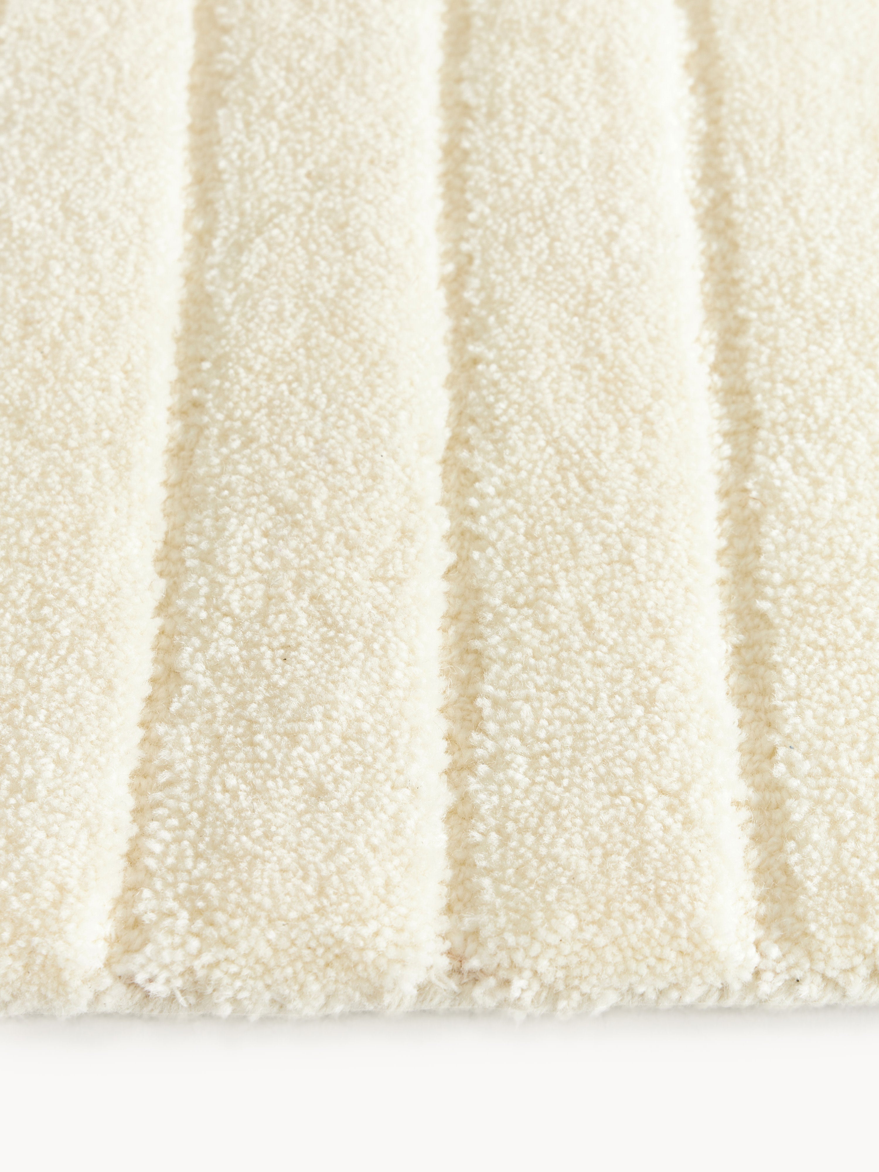 Mason High-Low Wool Rug, Hand-Tufted