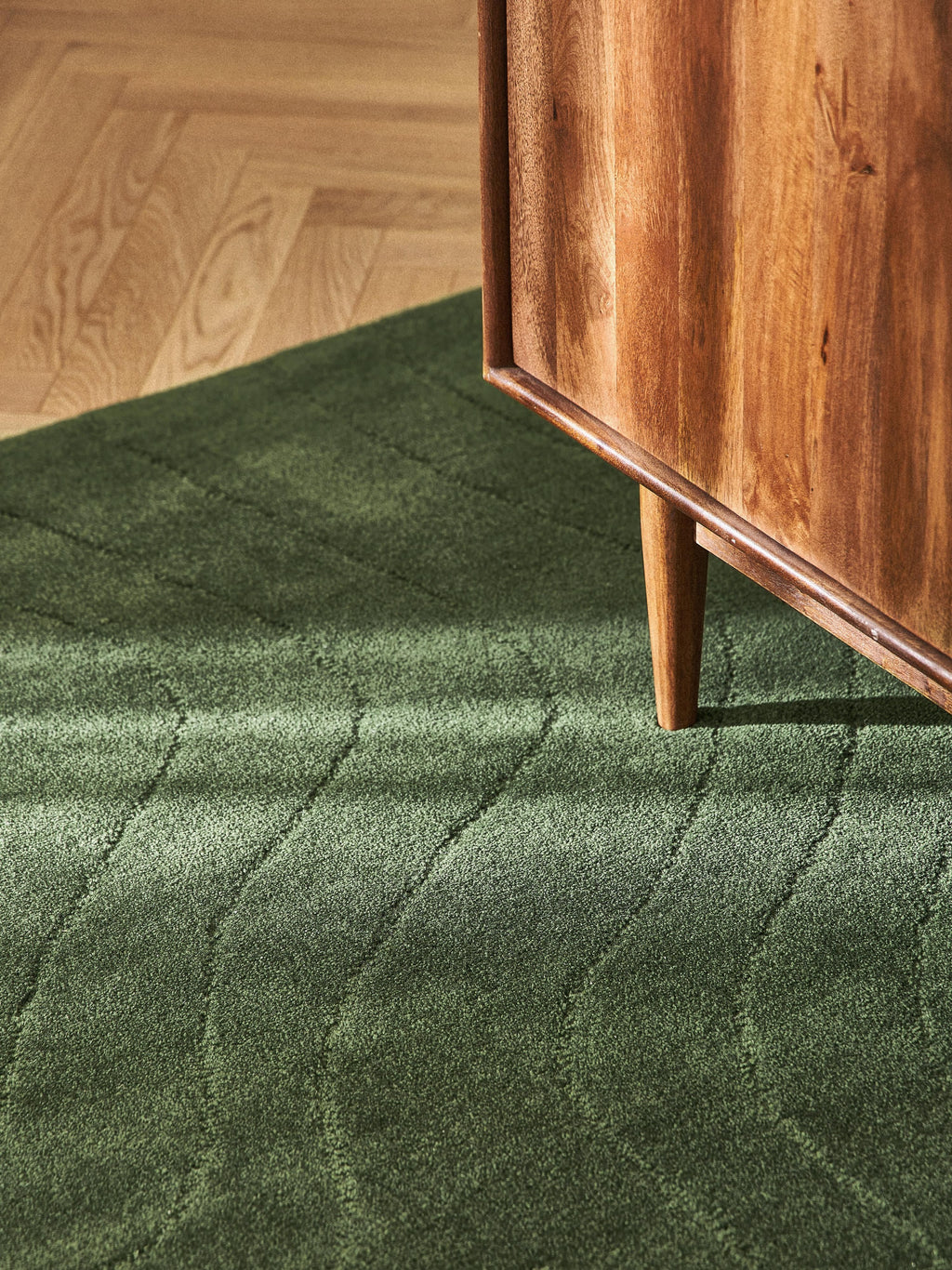 Aaron High-Low Wool Rug, Hand-Tufted