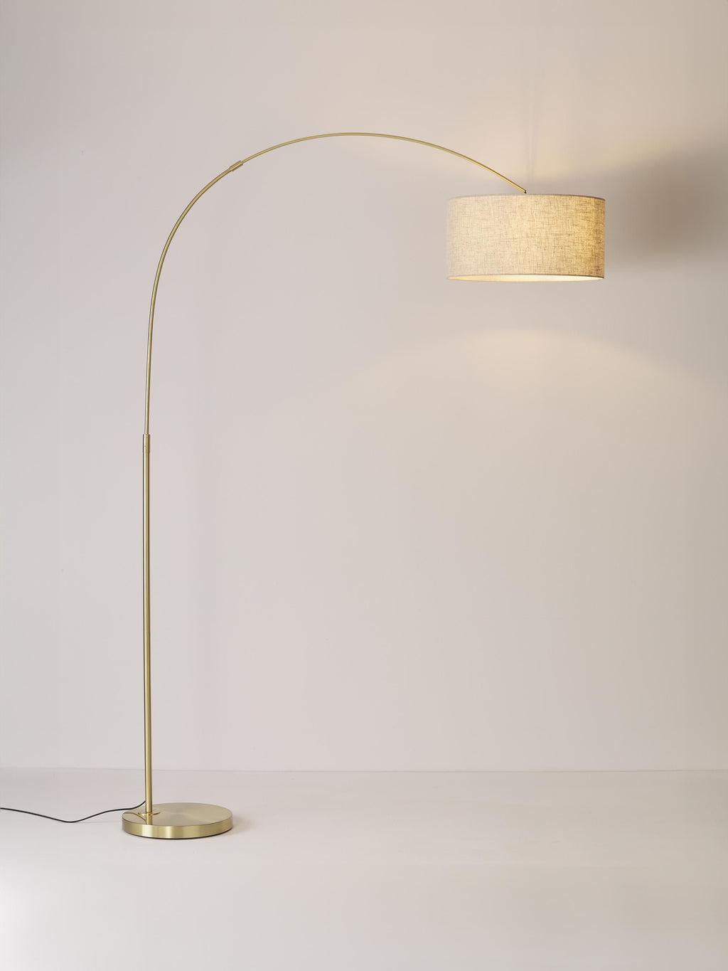 Niels Large Arc Lamp