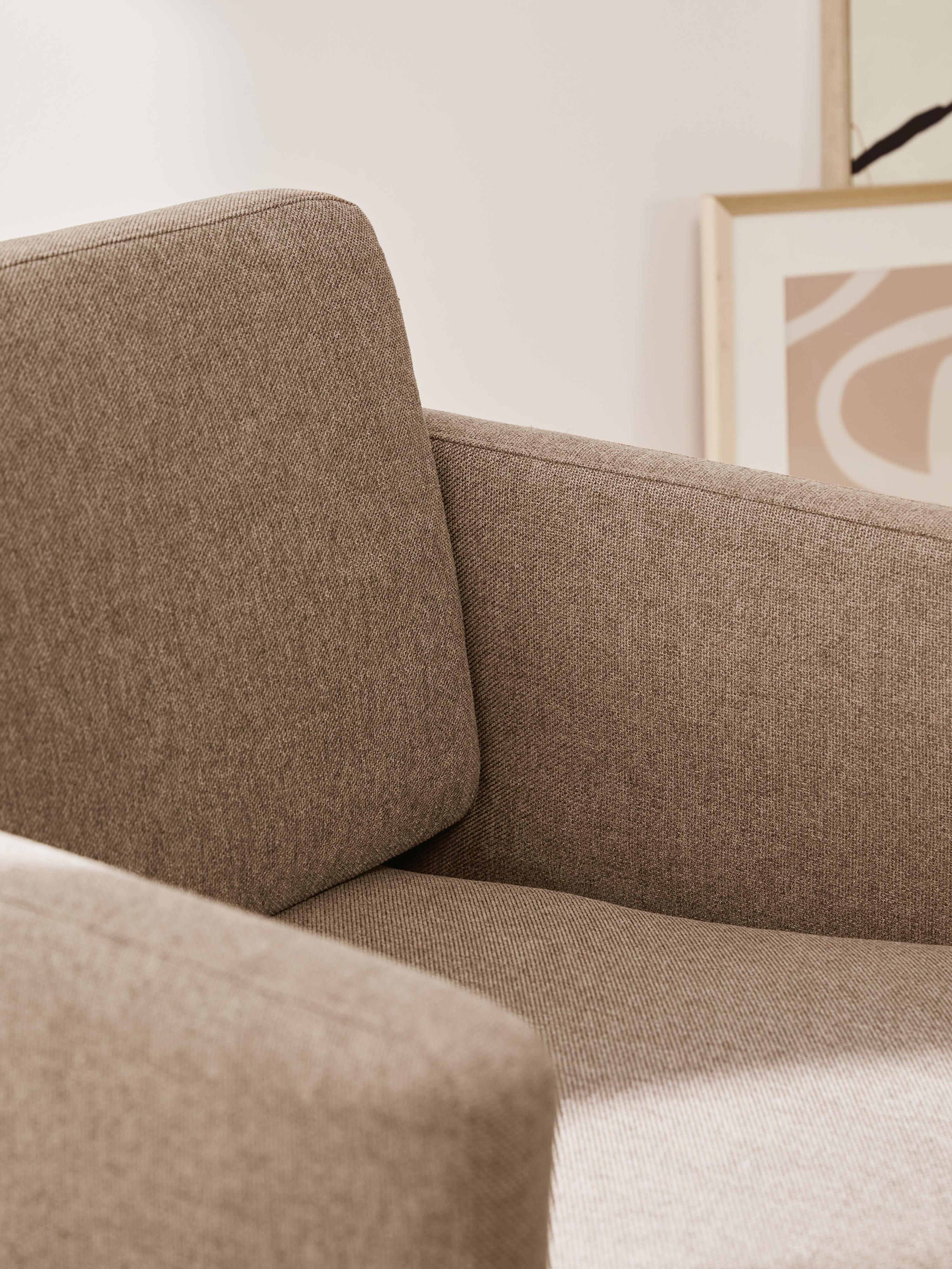 Fluente Armchair
