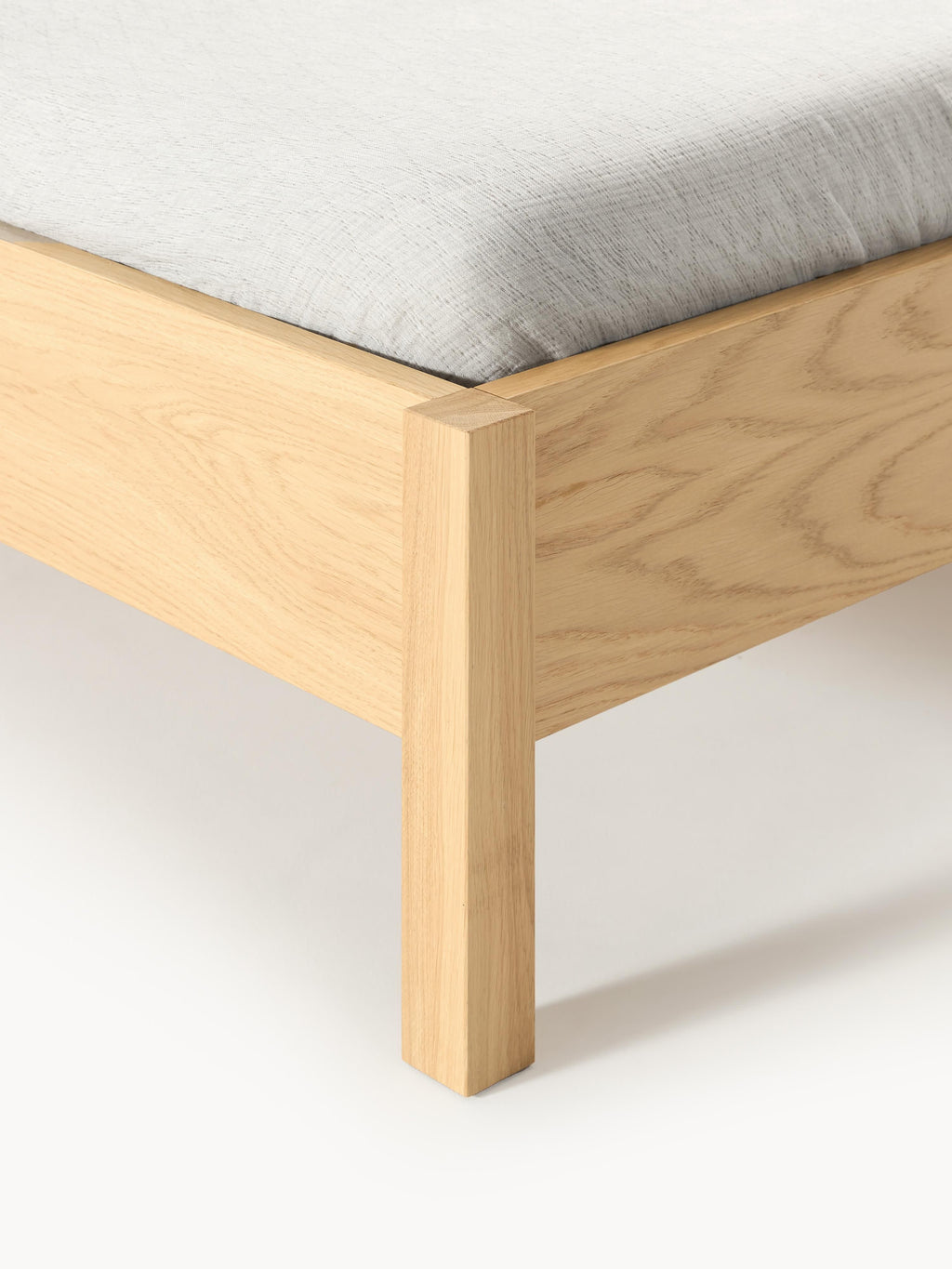 Jones Wooden Bed with Viennese Braid Headboard