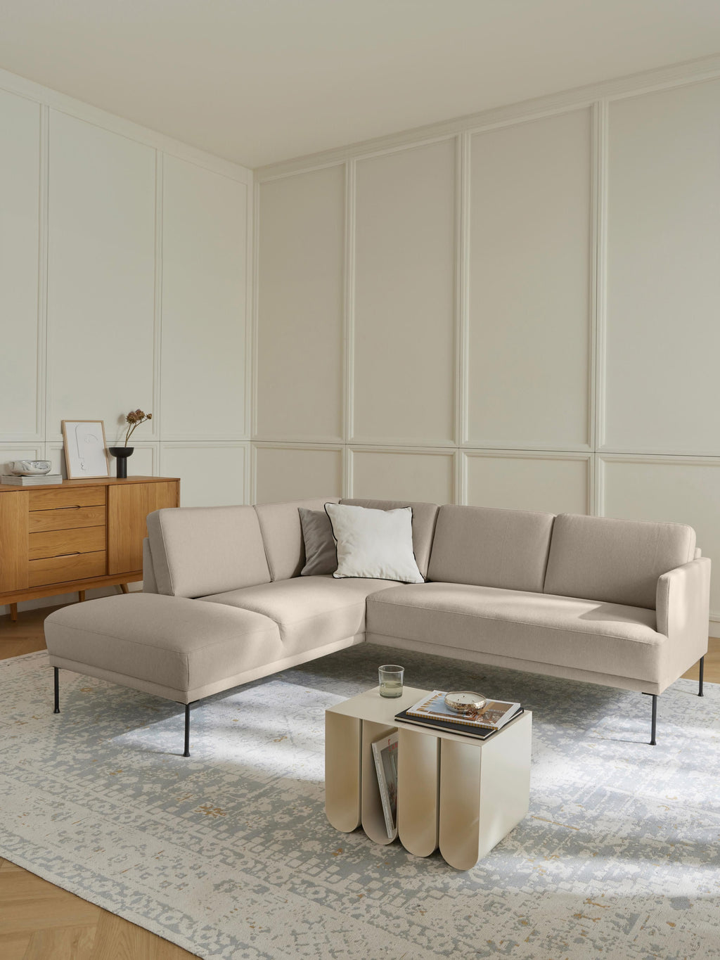 Fluente Corner Sofa