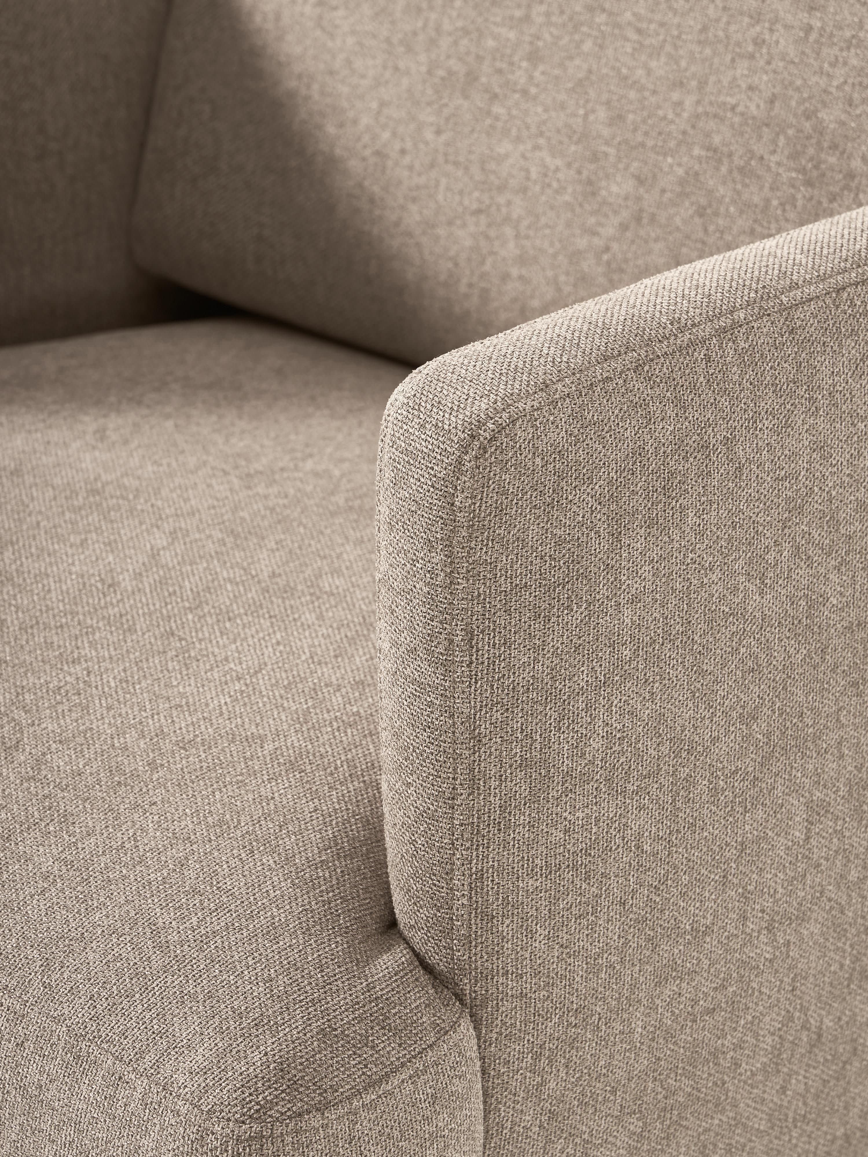 Fluente Armchair