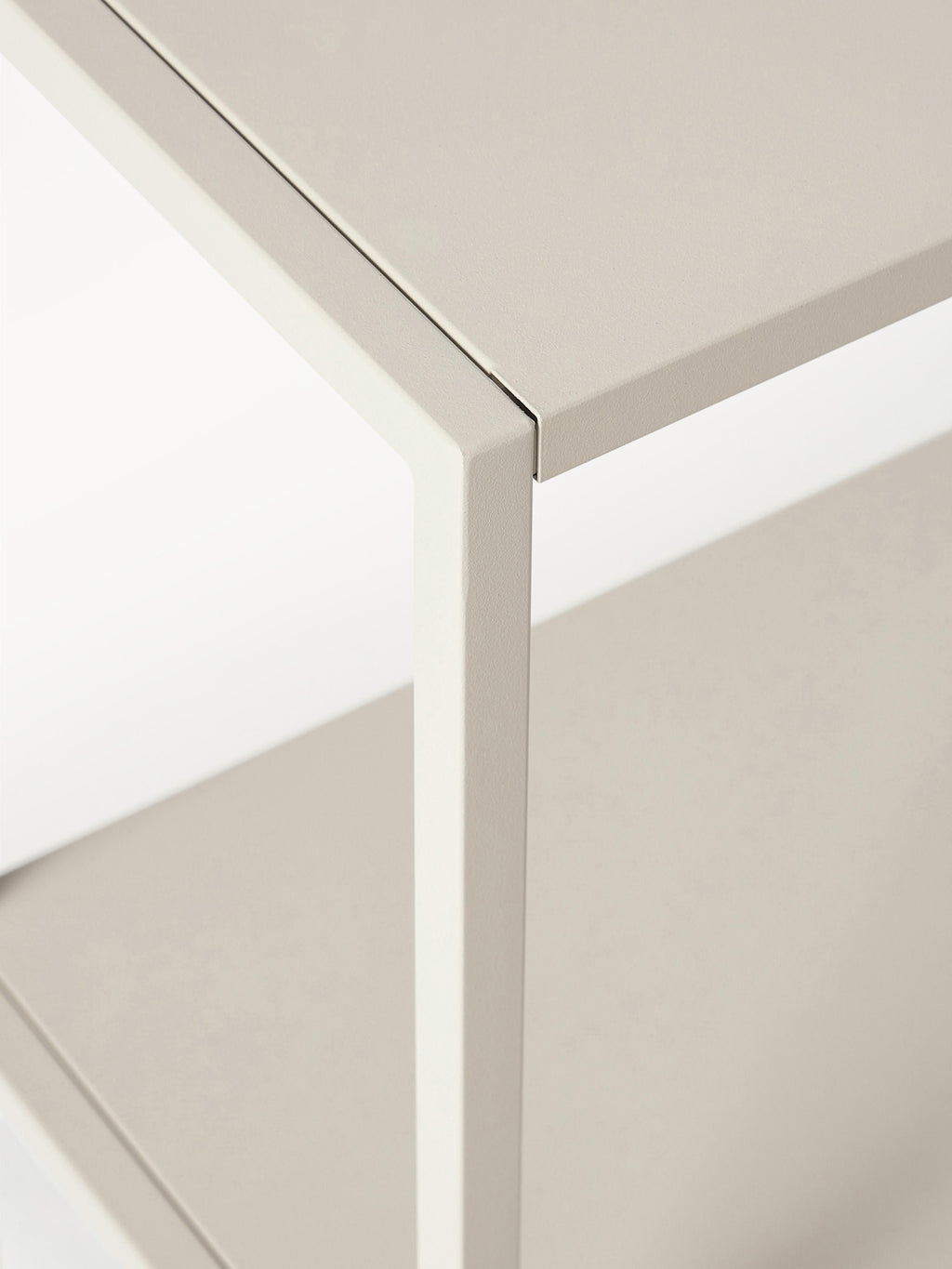 Neptun Metal Shelving Unit