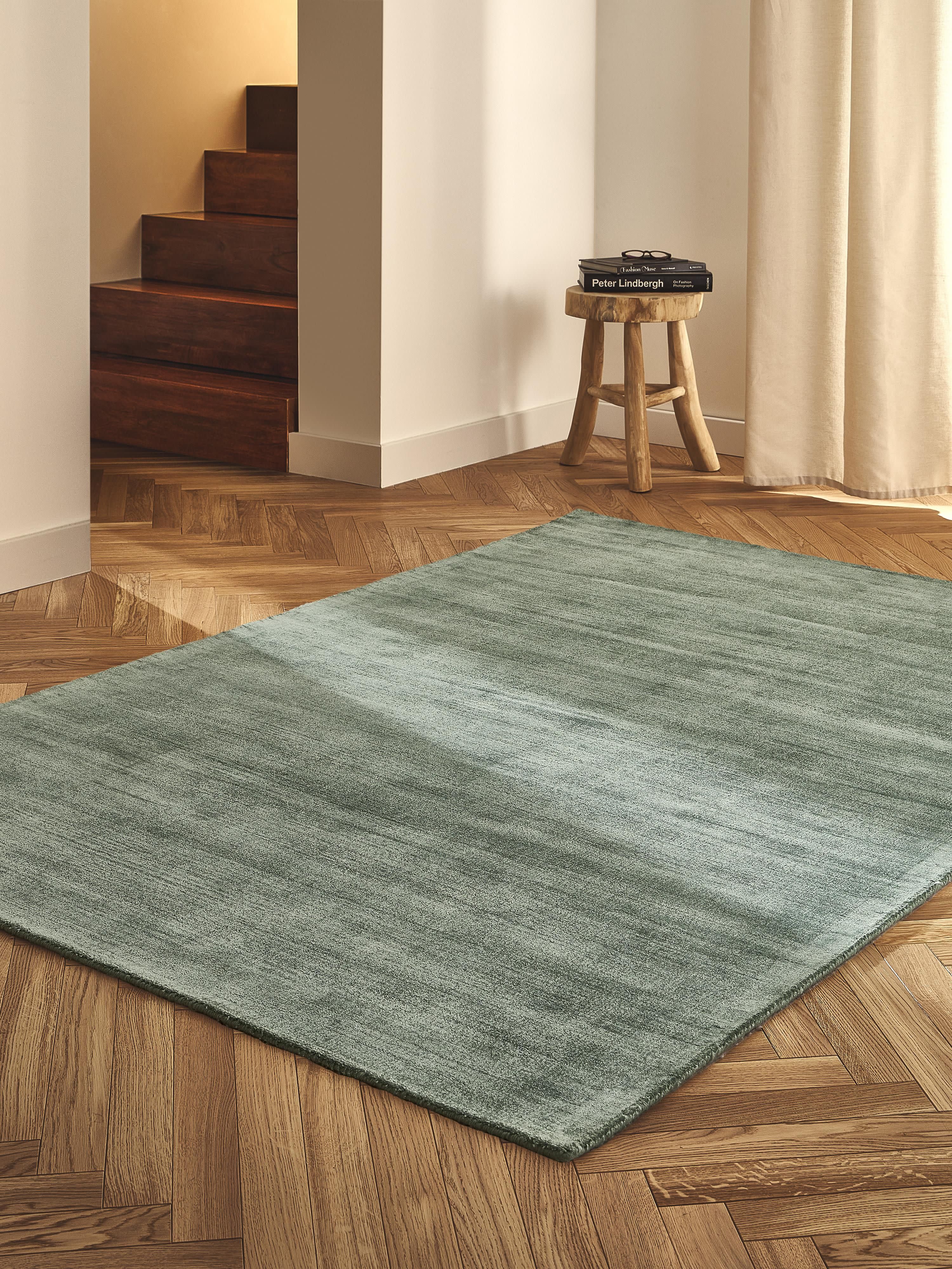Jane Hand-Woven Viscose Rug