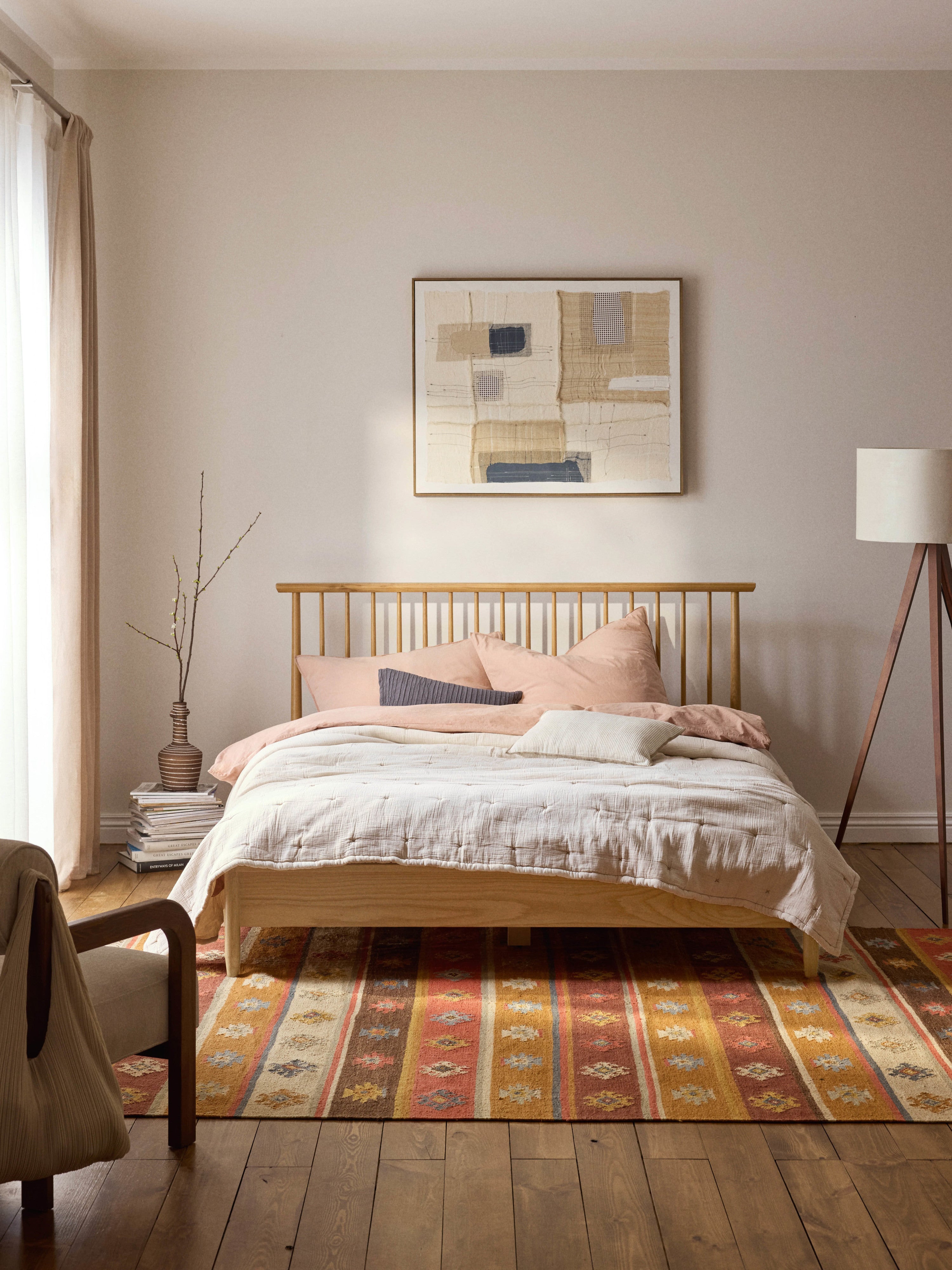 Windsor Pine Wood Bed with Headboard