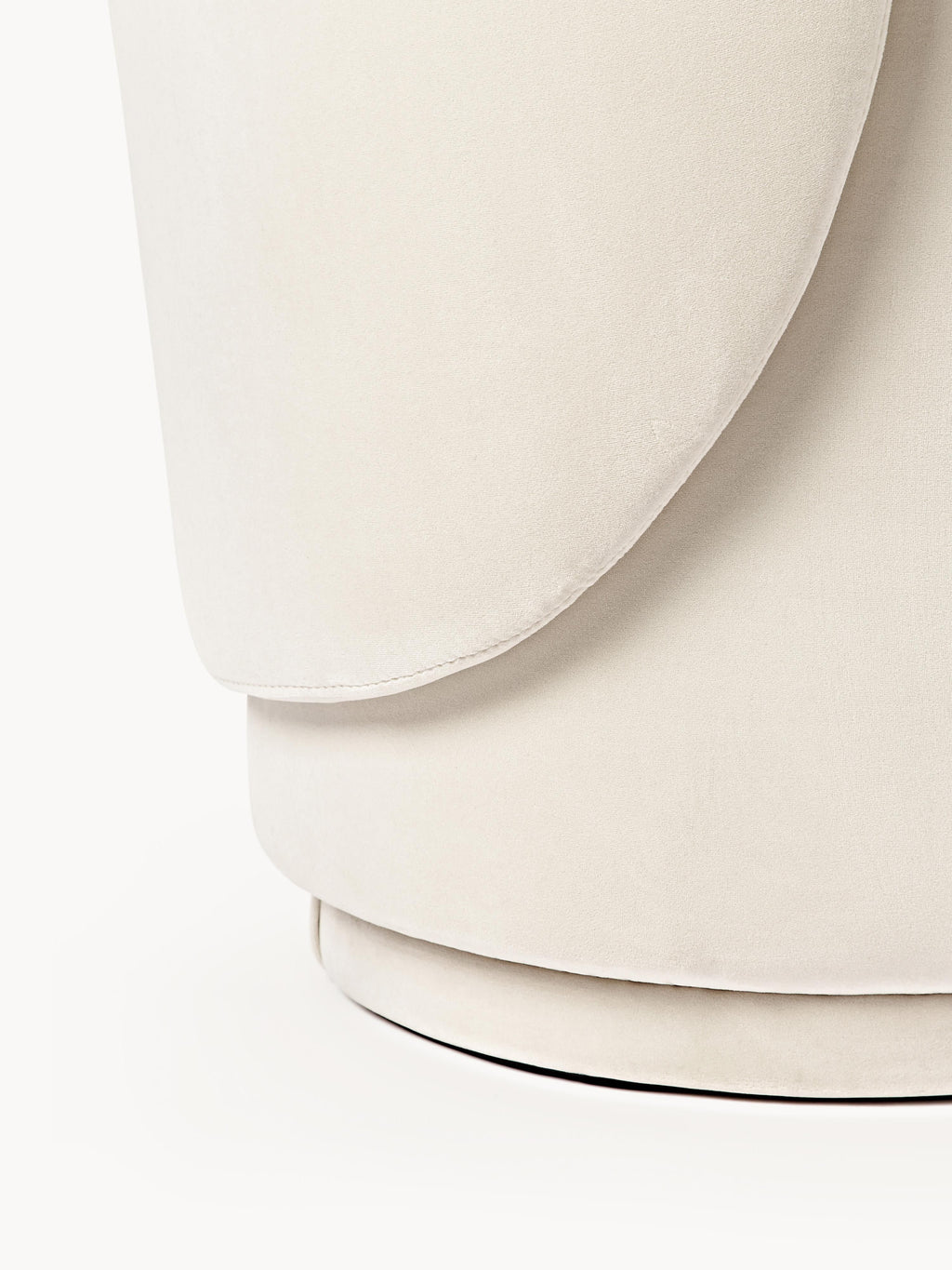 Zeyno Upholstered Velvet Chair