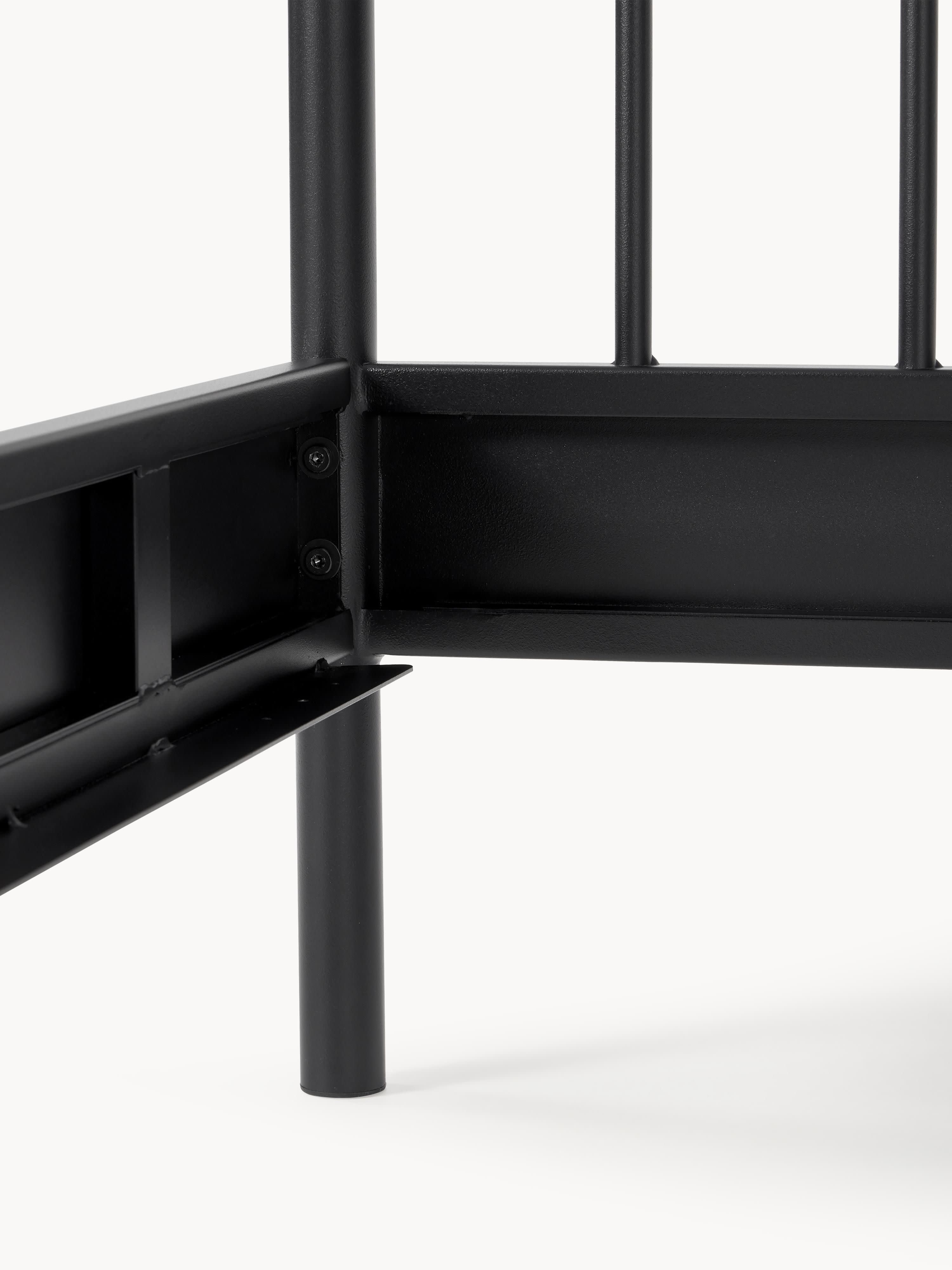 Sanna Metal Bed