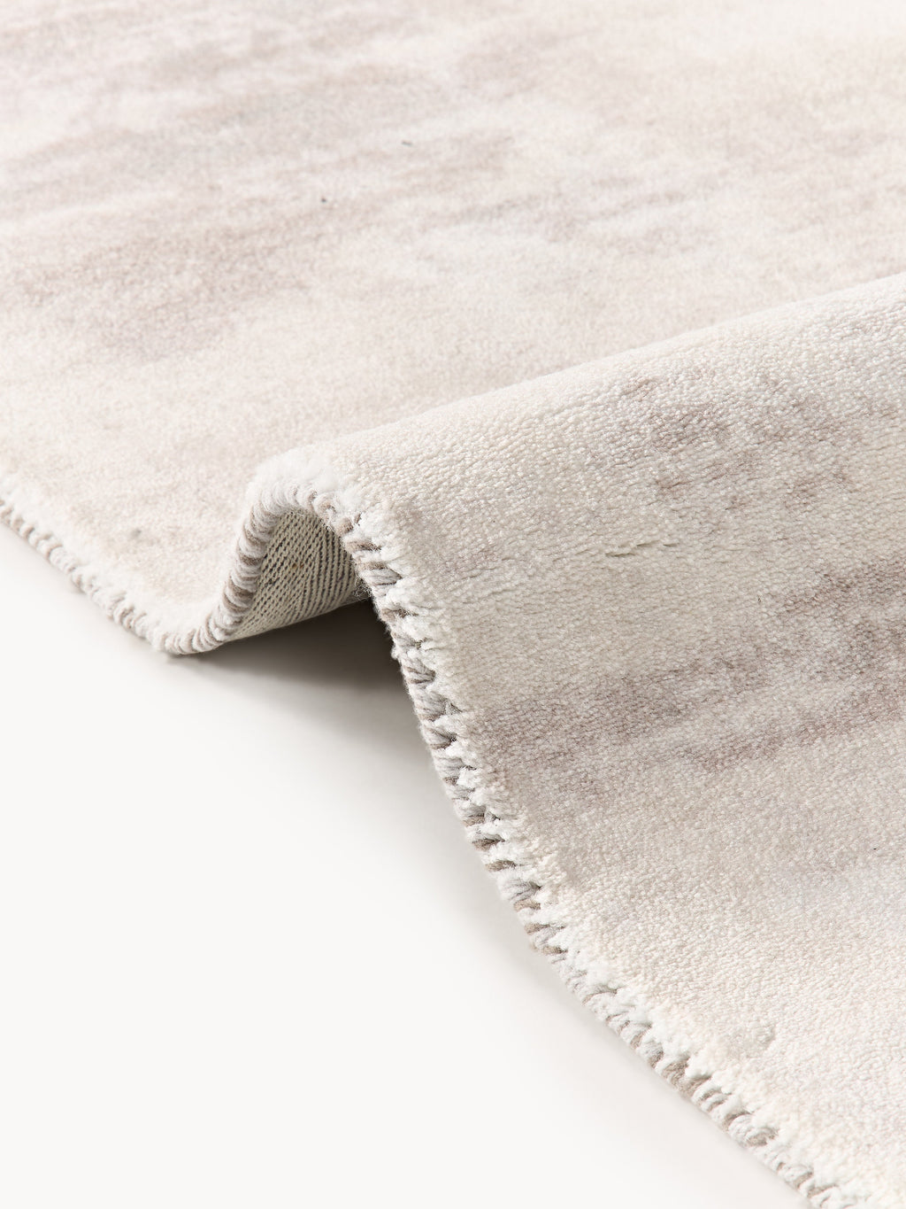 Aviva Low-Pile Rug