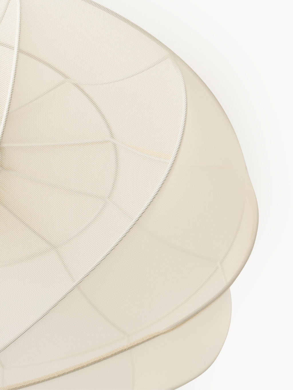 Beau Mesh Ceiling Lamp