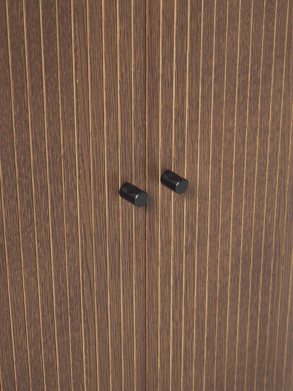 Calary Highboard with Fluted Front