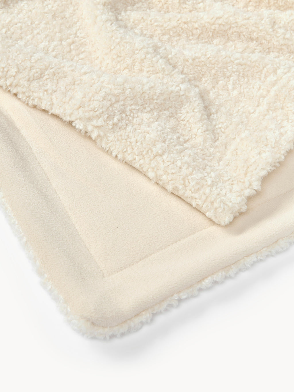 Dotty Teddy Blanket