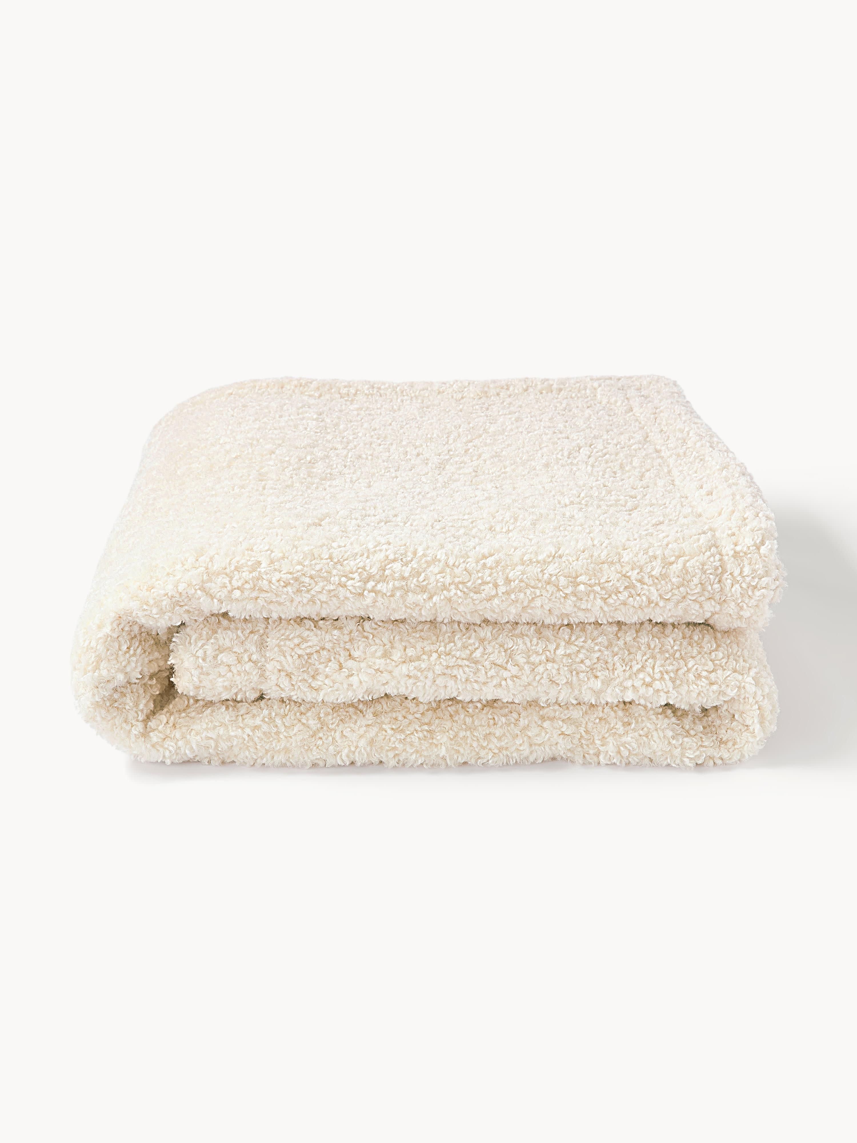 Dotty Teddy Blanket