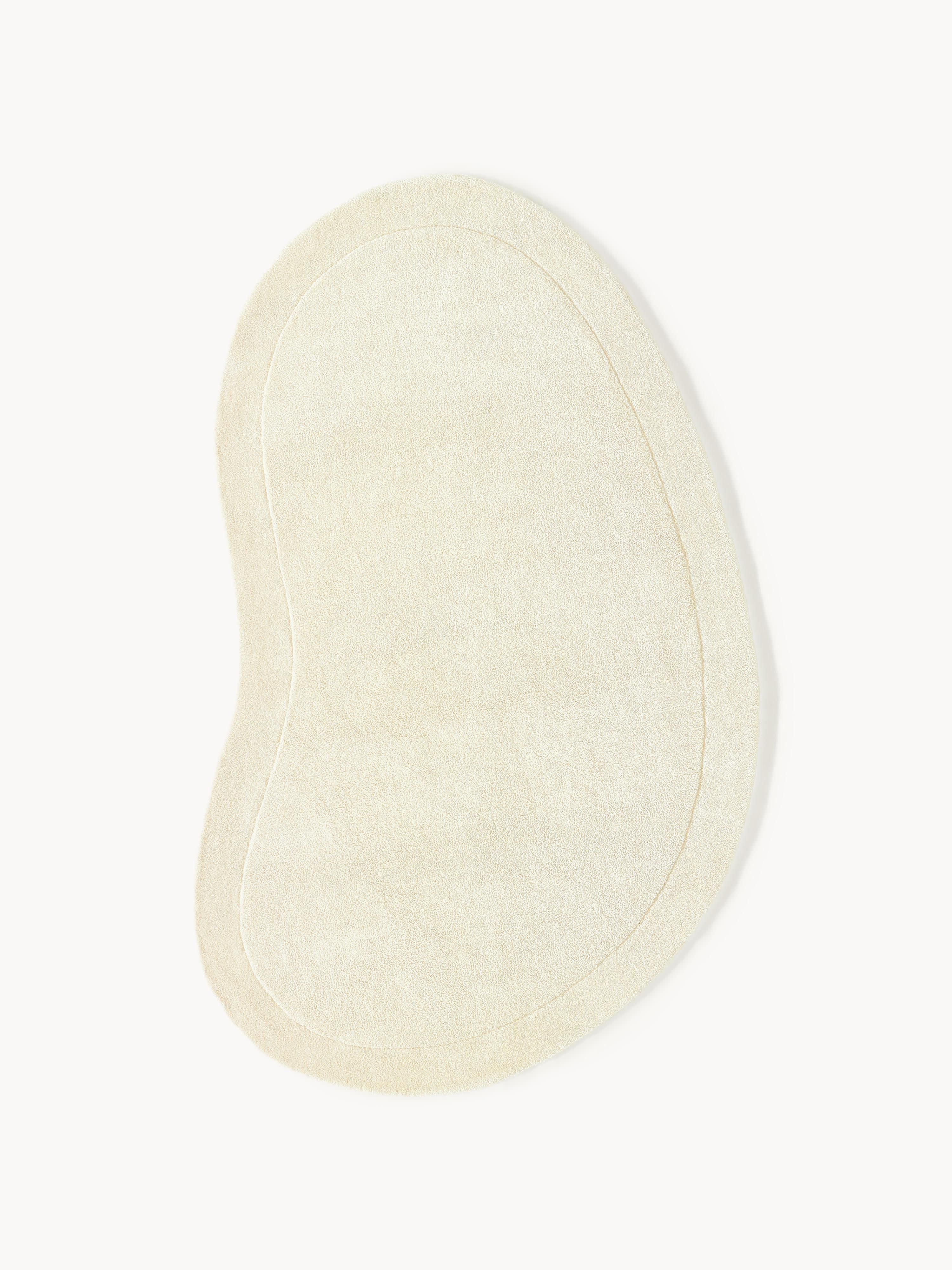 Gallery image 1 - Organic-Shaped Hand-Tufted Wool Rug Kadey