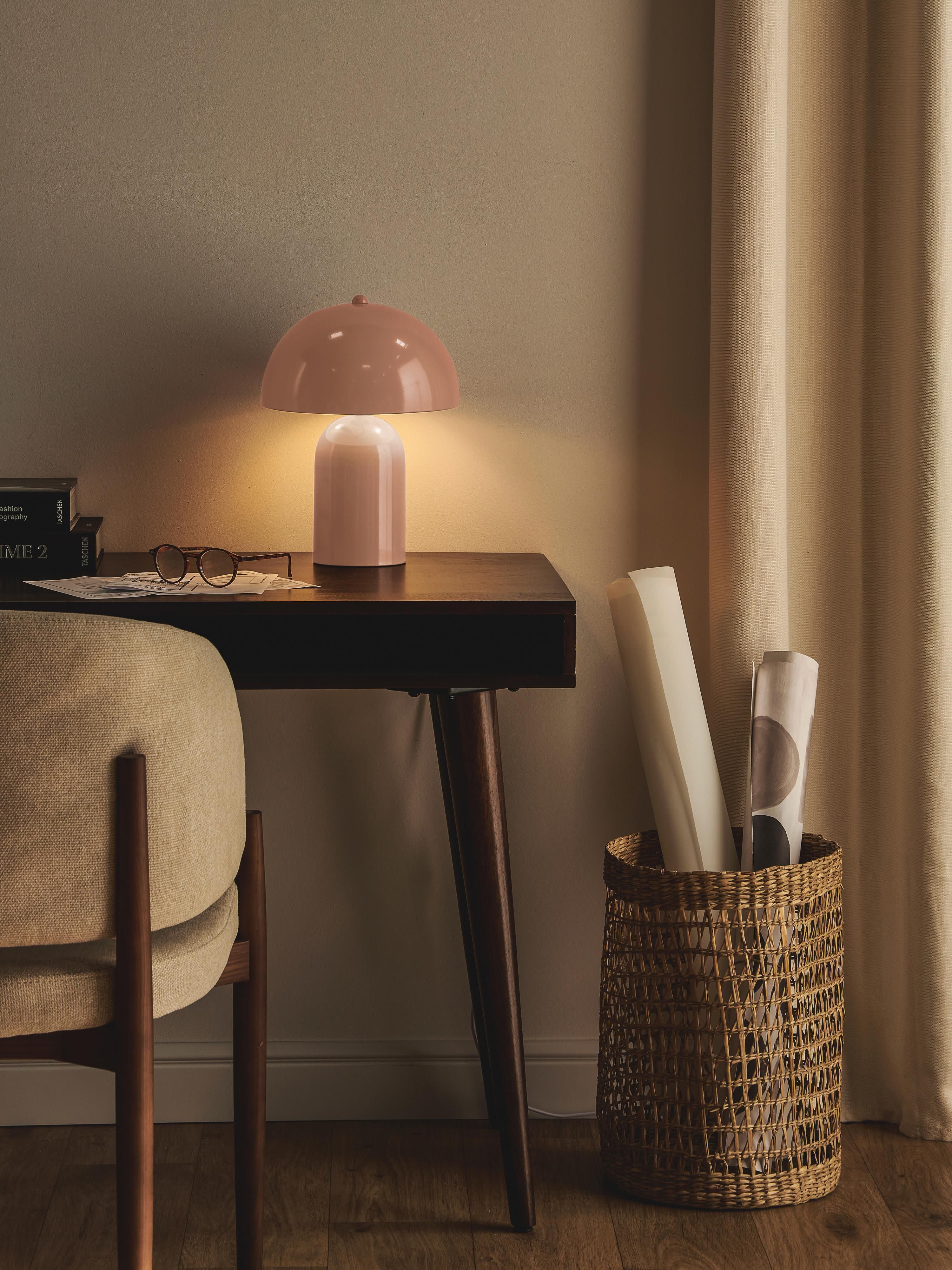 Walter Small Retro Table Lamp