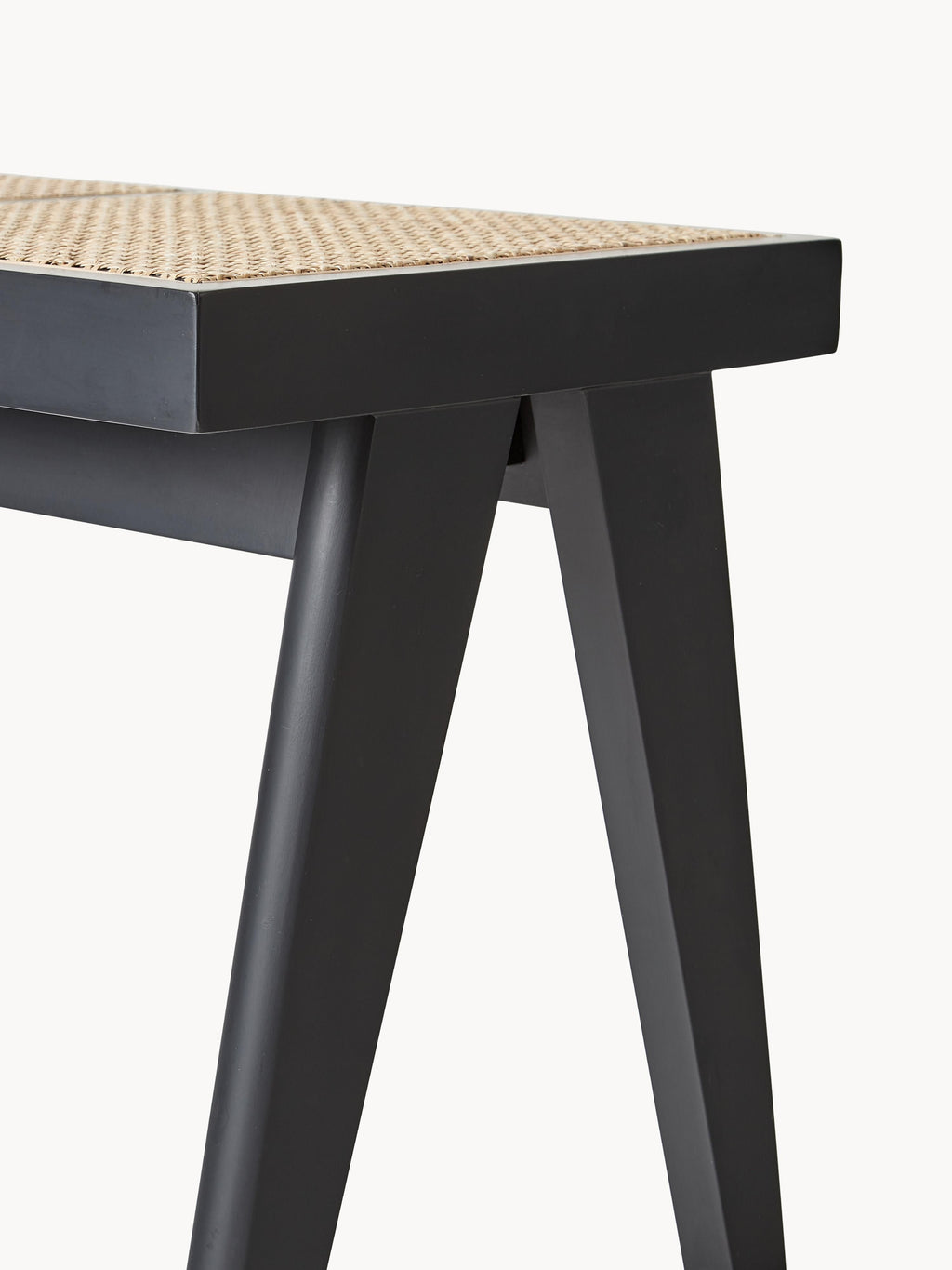 Sissi Bench with Viennese Wickerwork