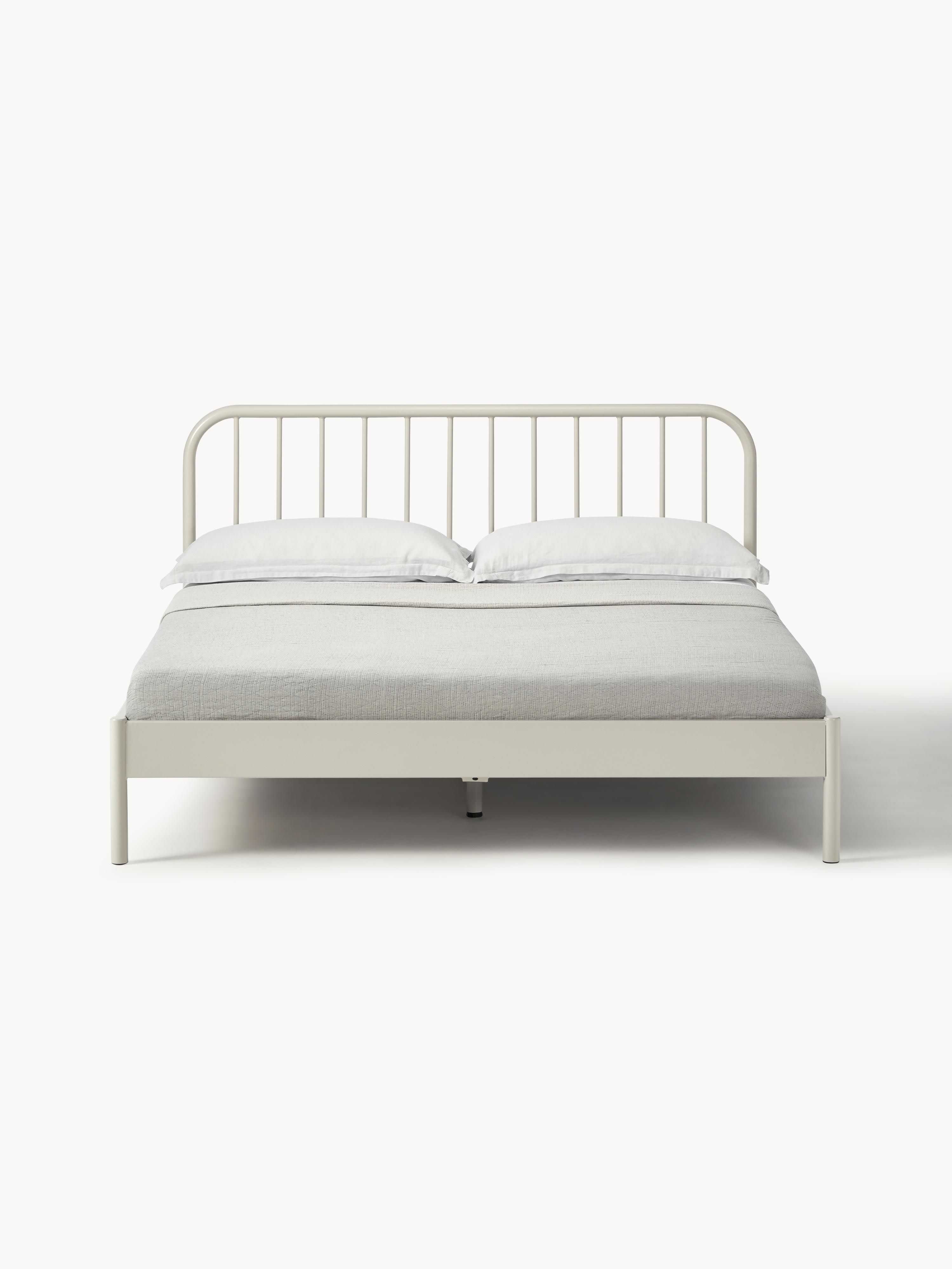 Sanna Metal Bed
