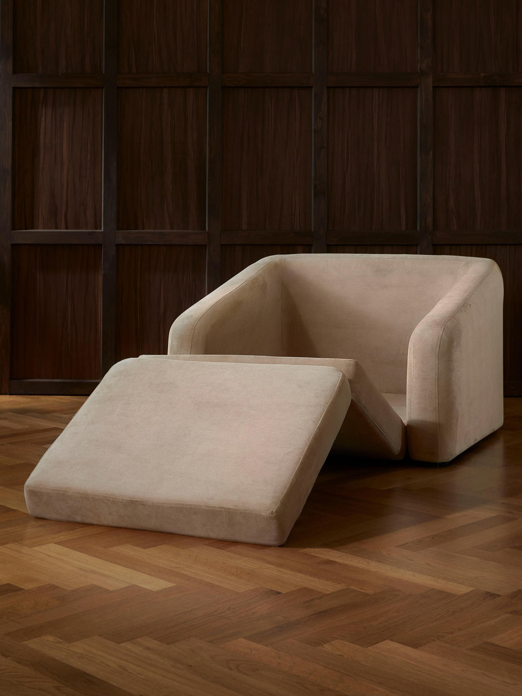 Eliot Chair Bed