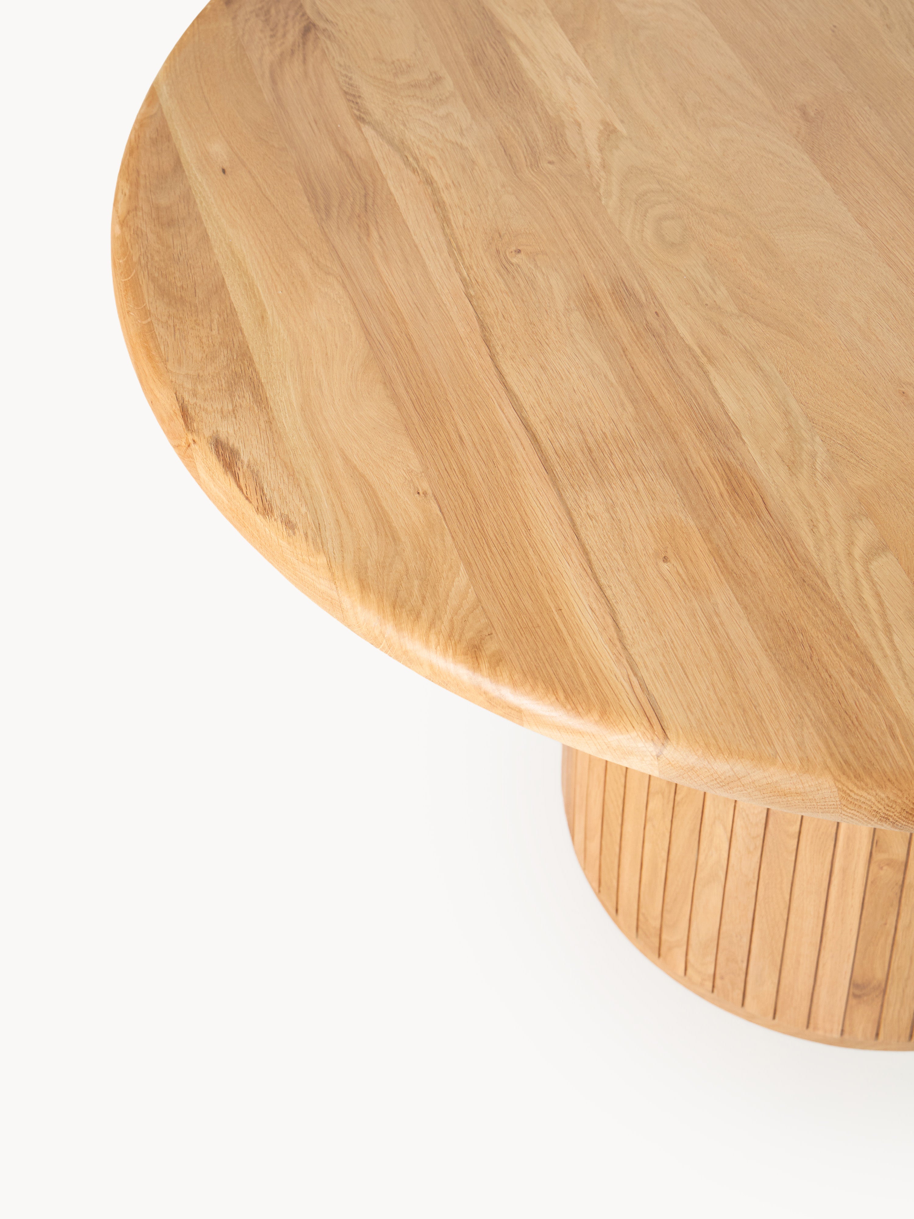Nelly Round Dining Table with Groove Structure, in various sizes