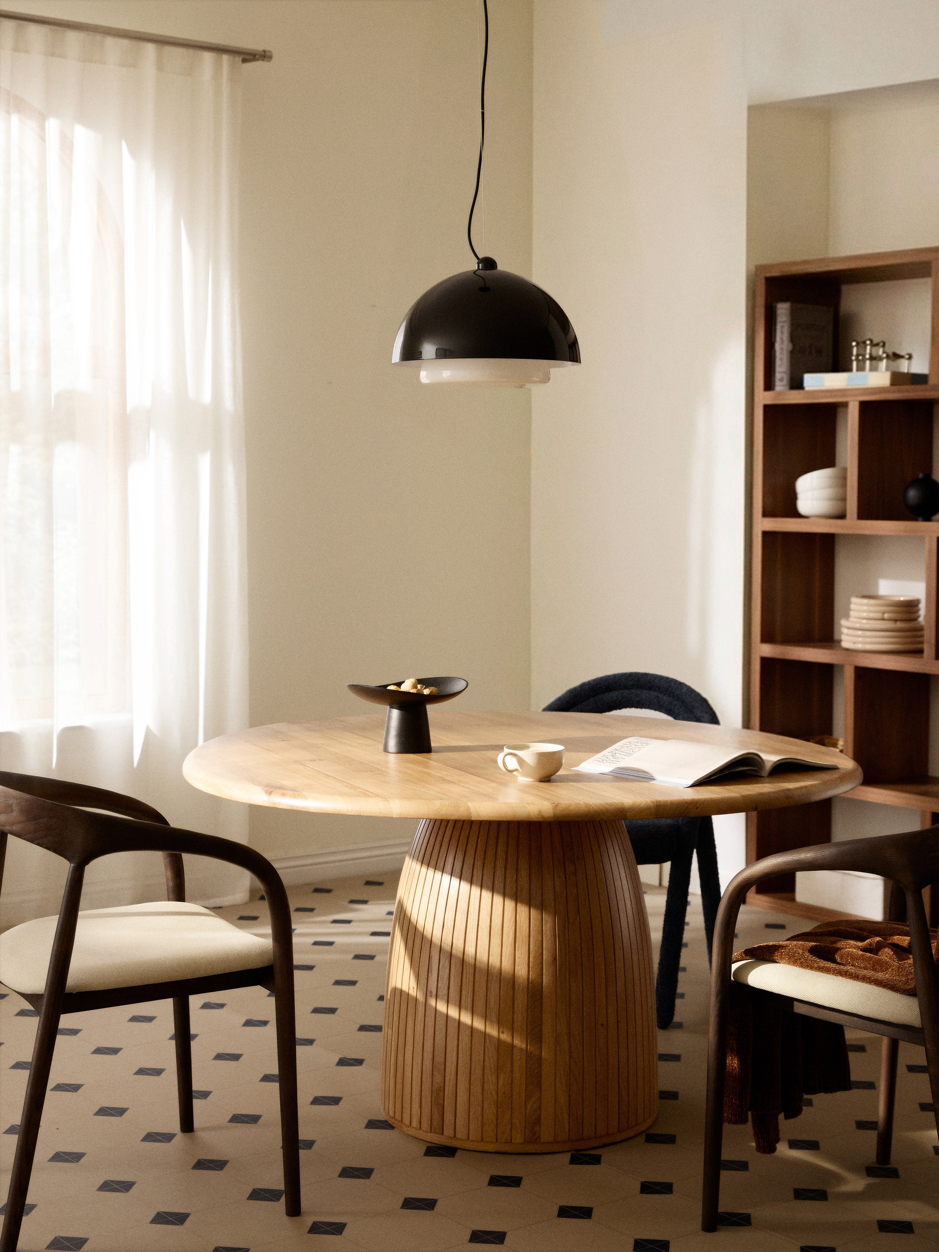 Nelly Round Dining Table with Groove Structure, in various sizes