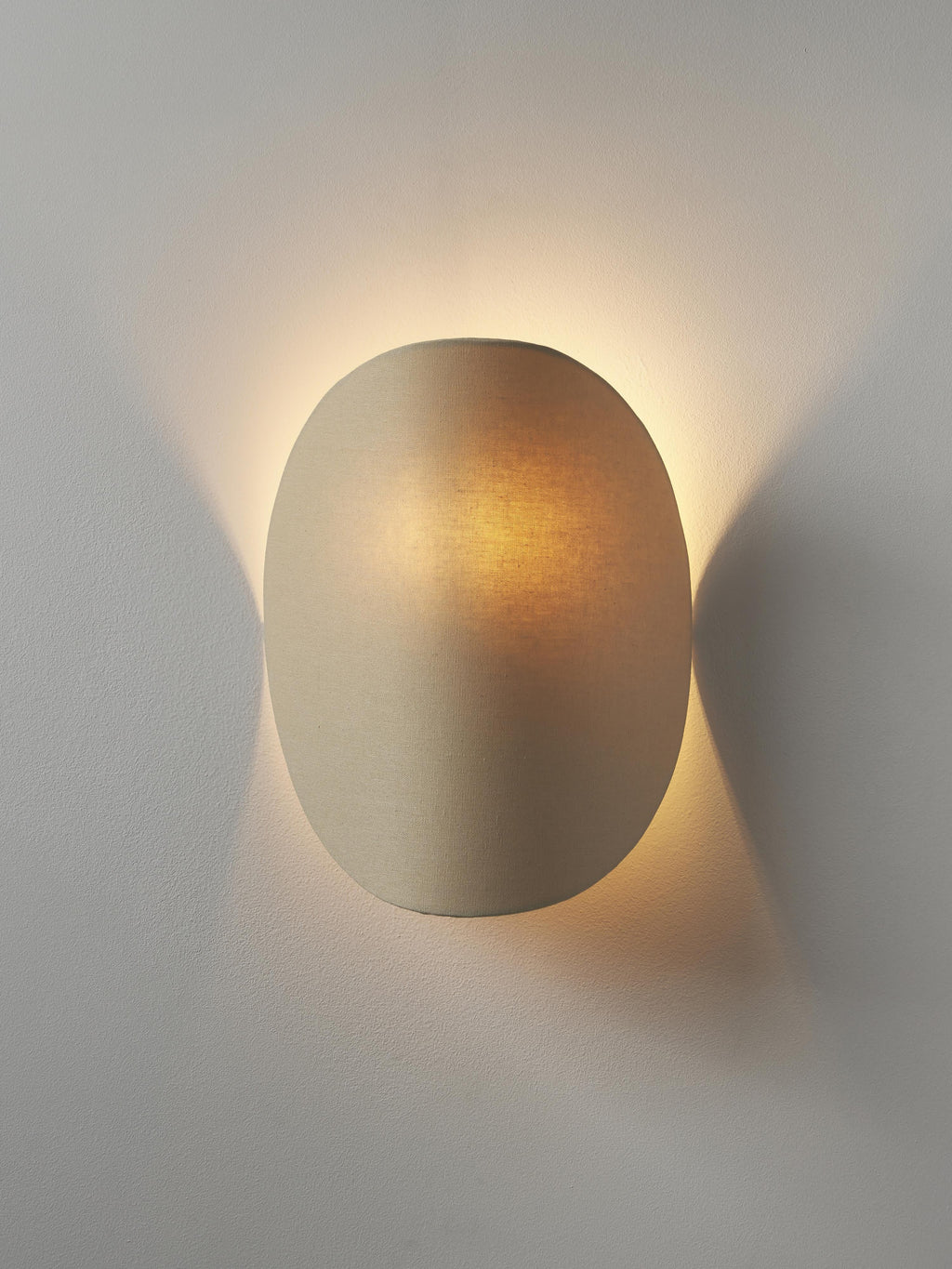 Kenzie Linen Design Wall Lamp