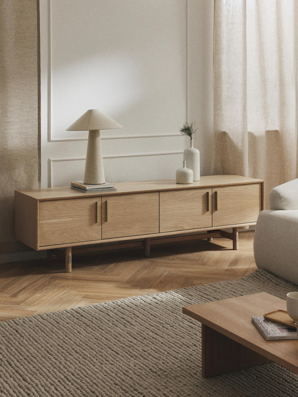 Diana Oak Wood Lowboard