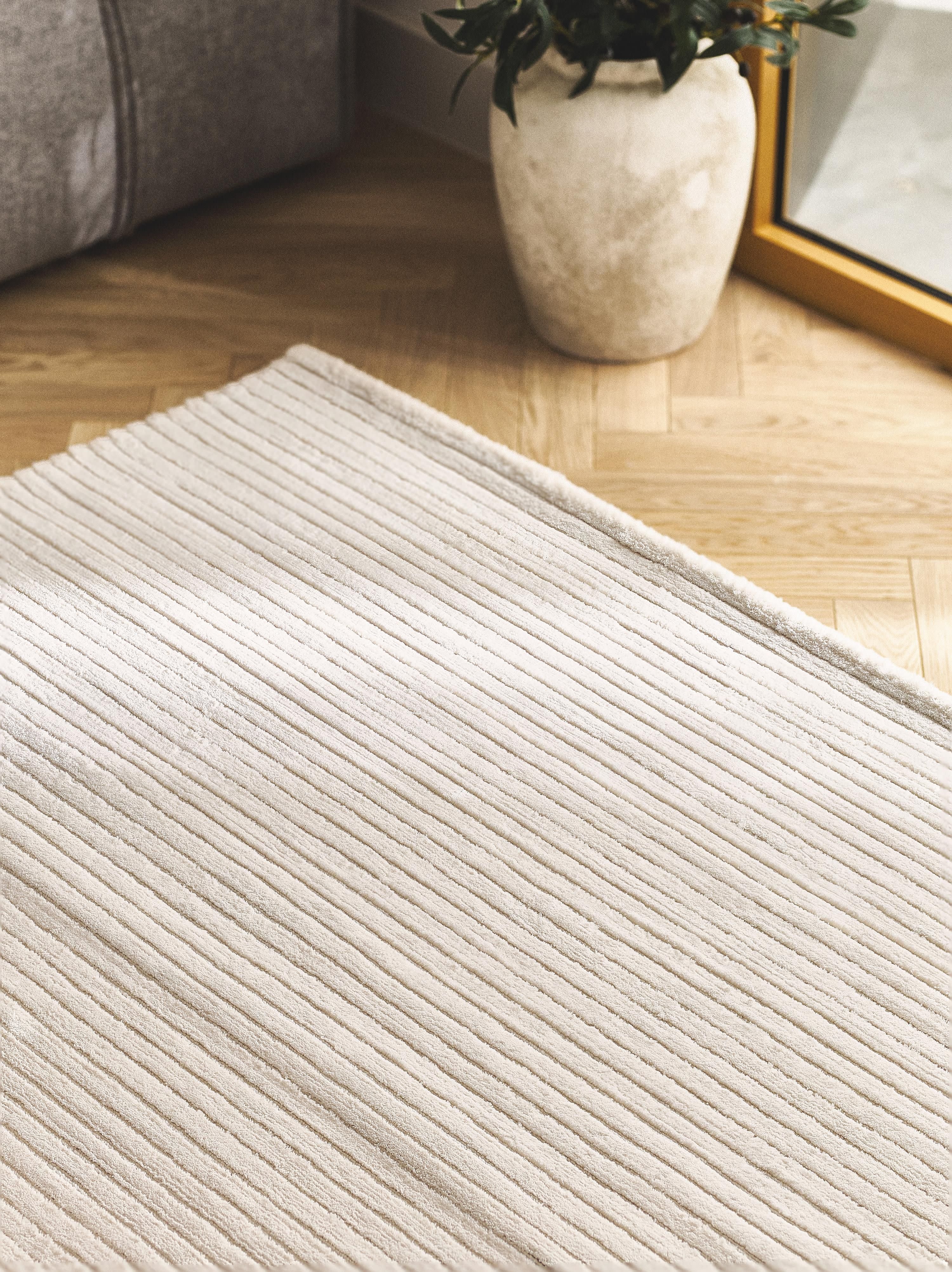Wes Hand-Woven High-Low Rug