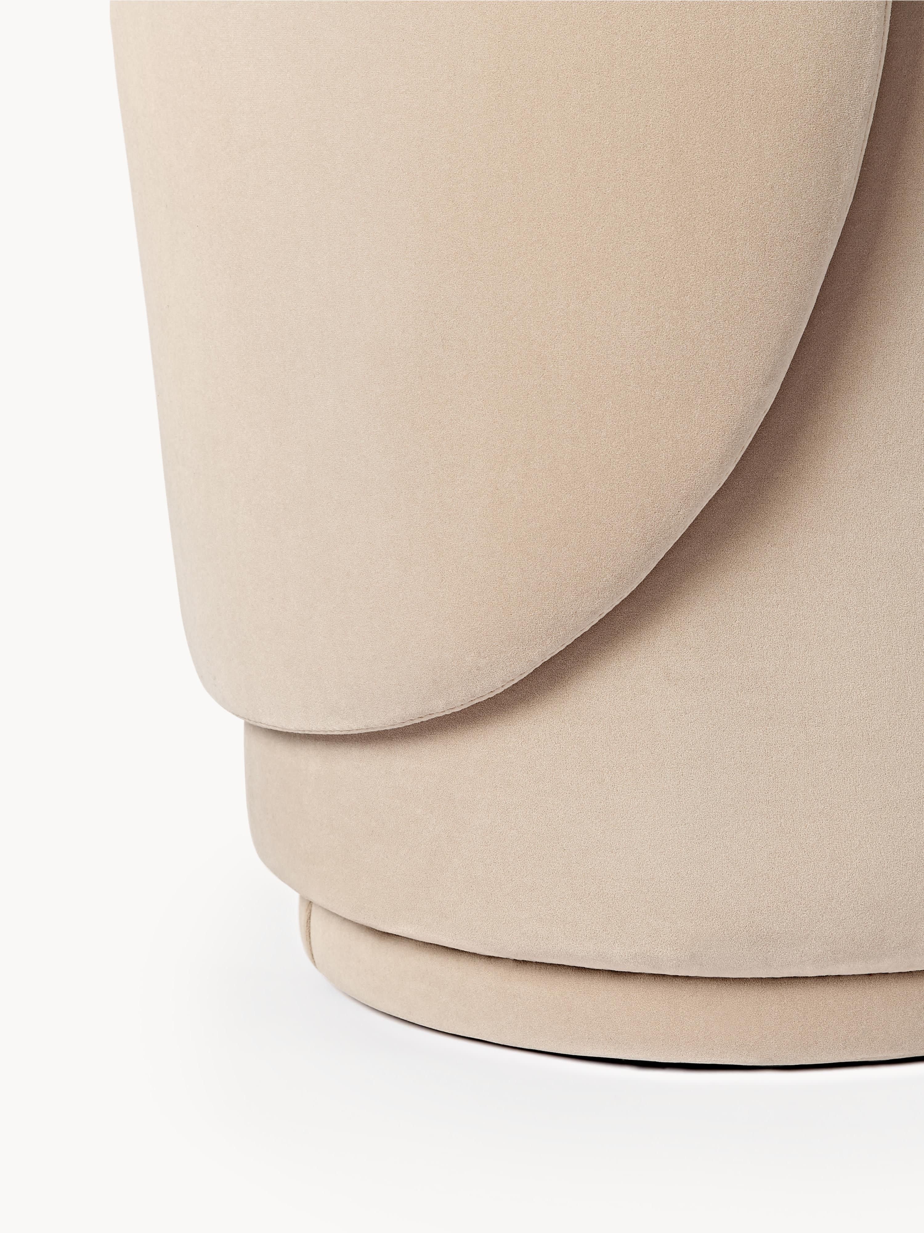 Zeyno Upholstered Velvet Chair