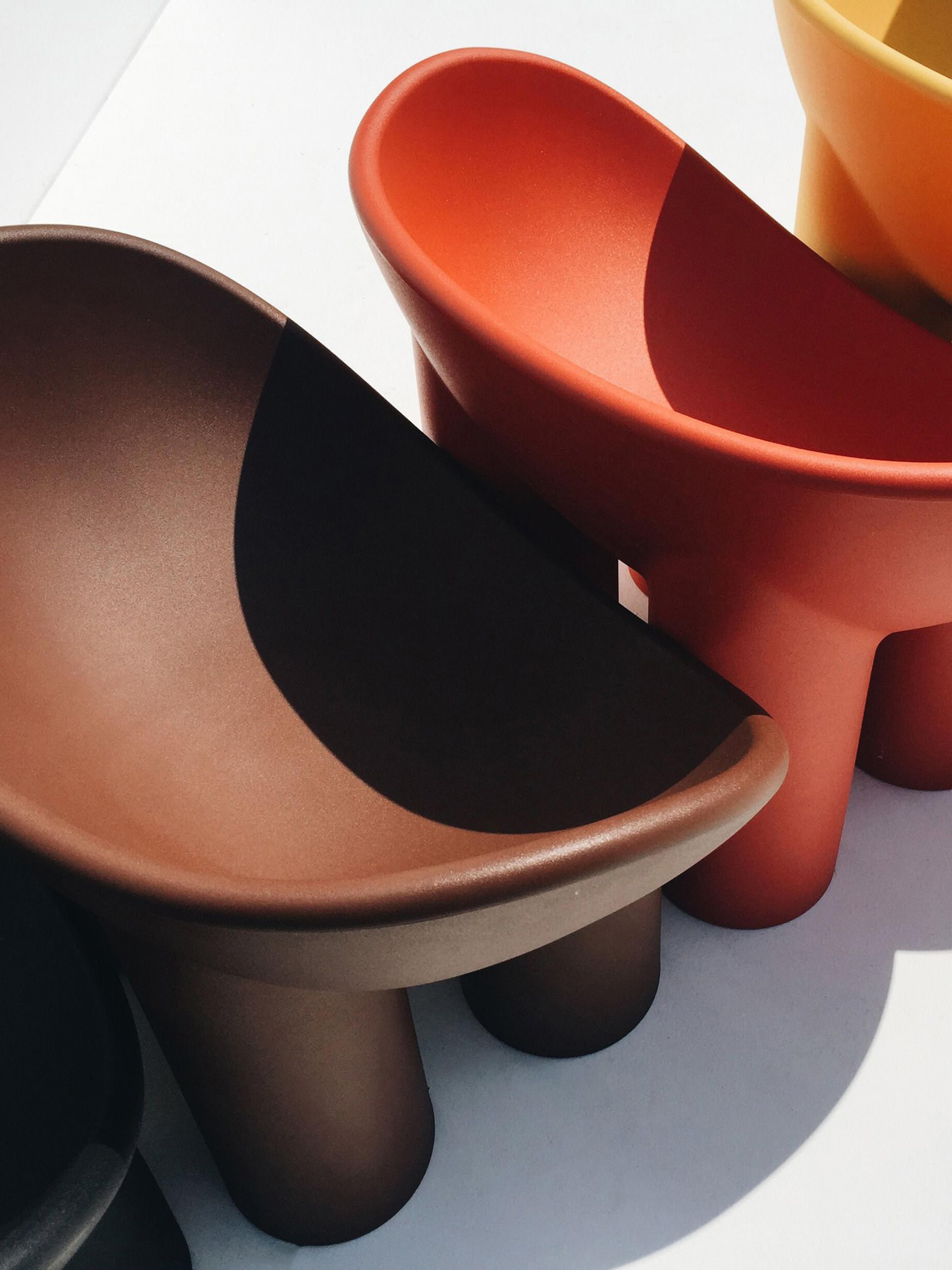 Poly Lounge Chair Roly