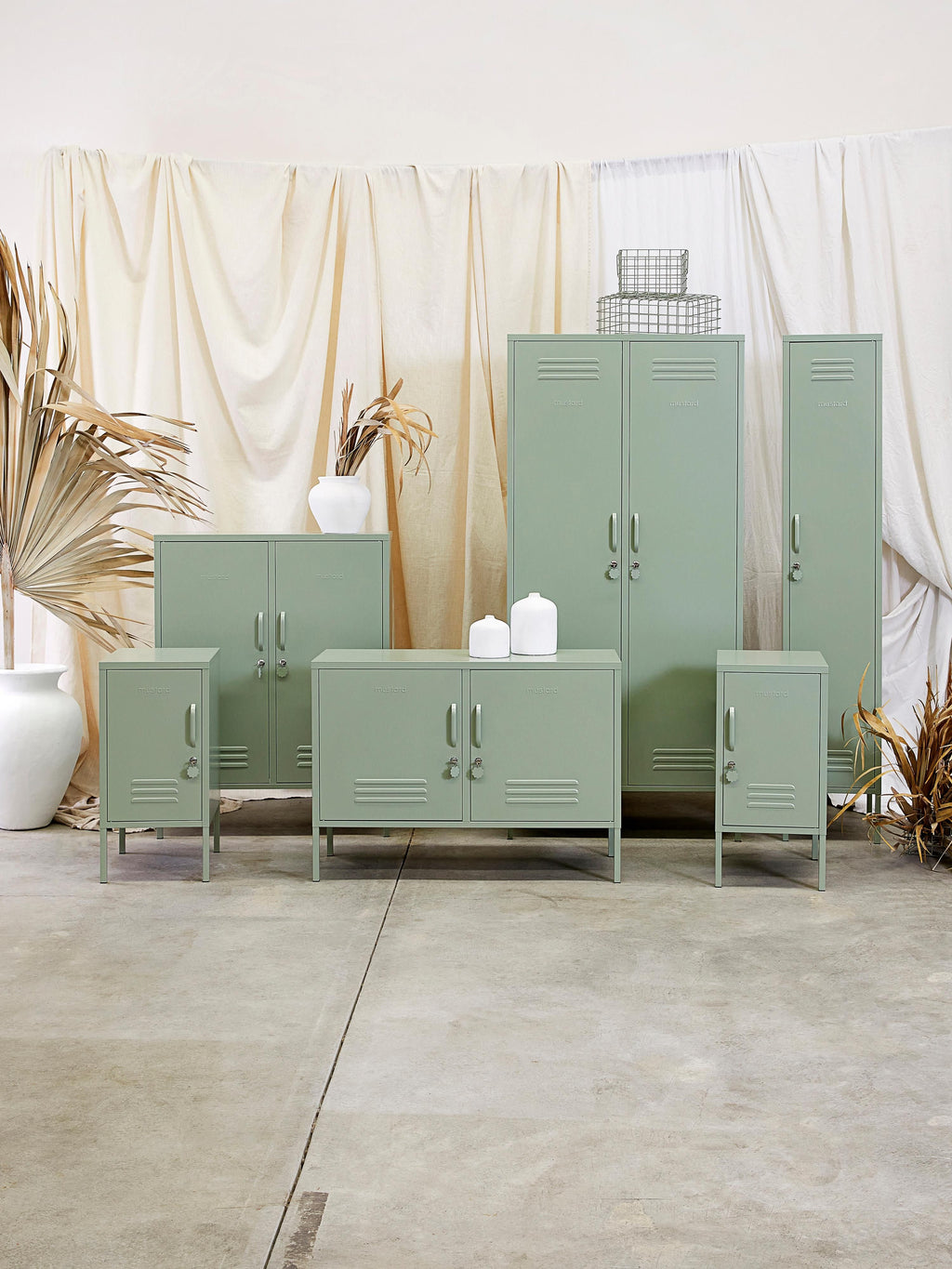 Twinny Small Metal Wardrobe The