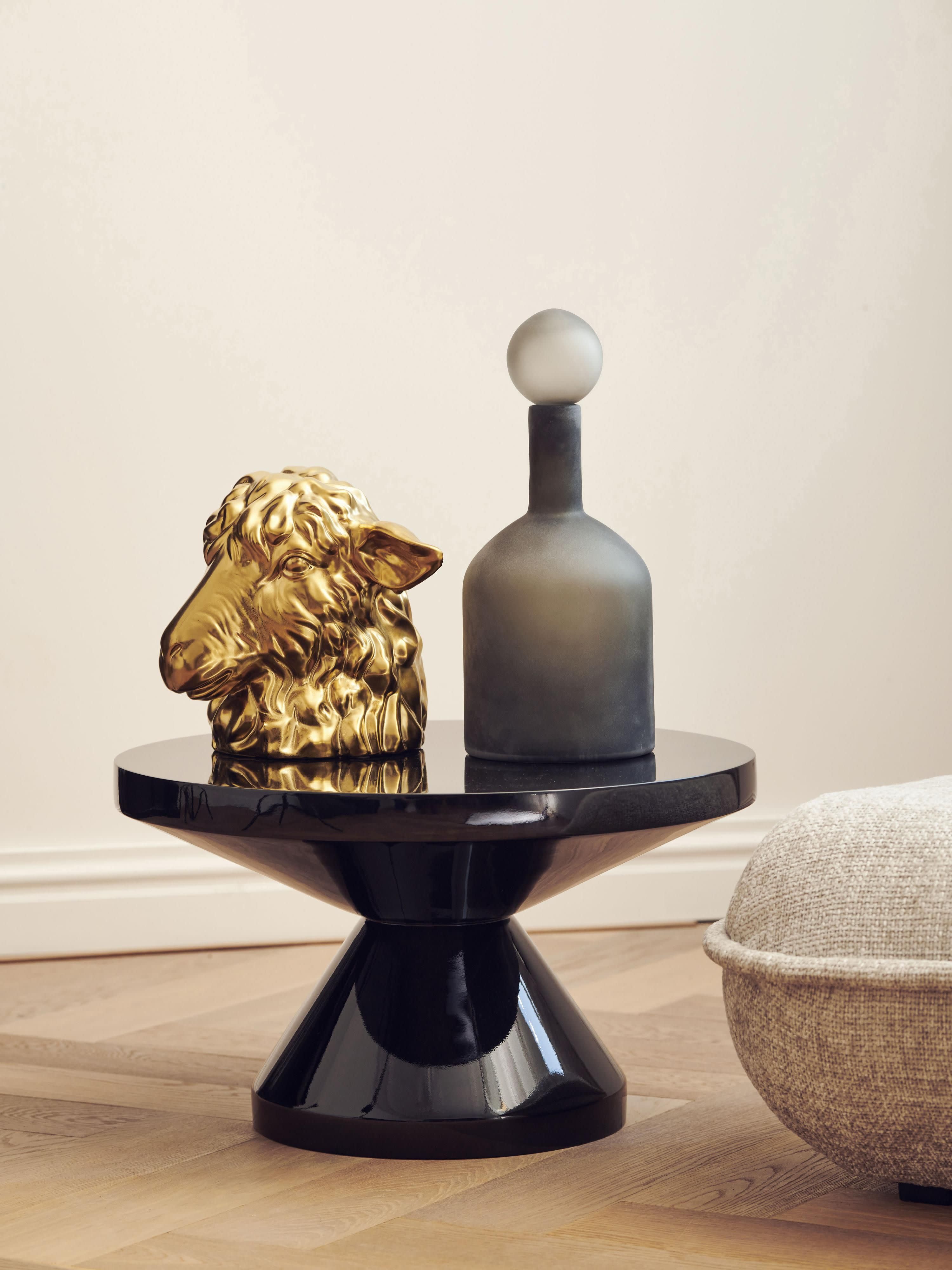 Zag Round Coffee Table Zig