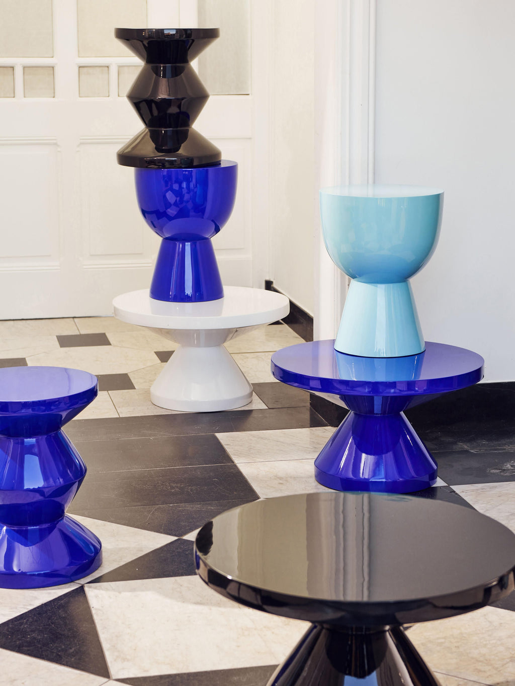 Zag Round Coffee Table Zig