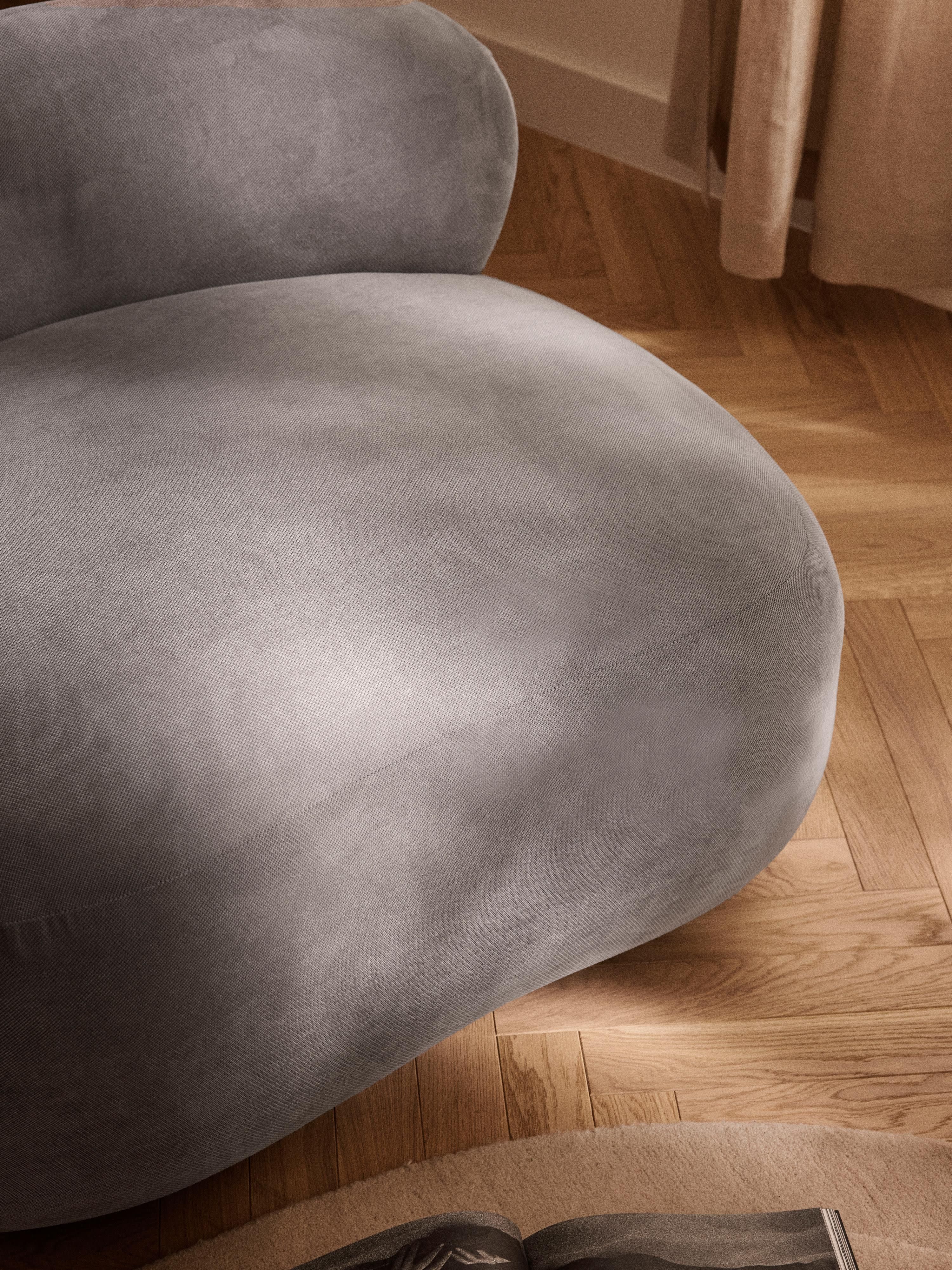 Alba Lounge Armchair