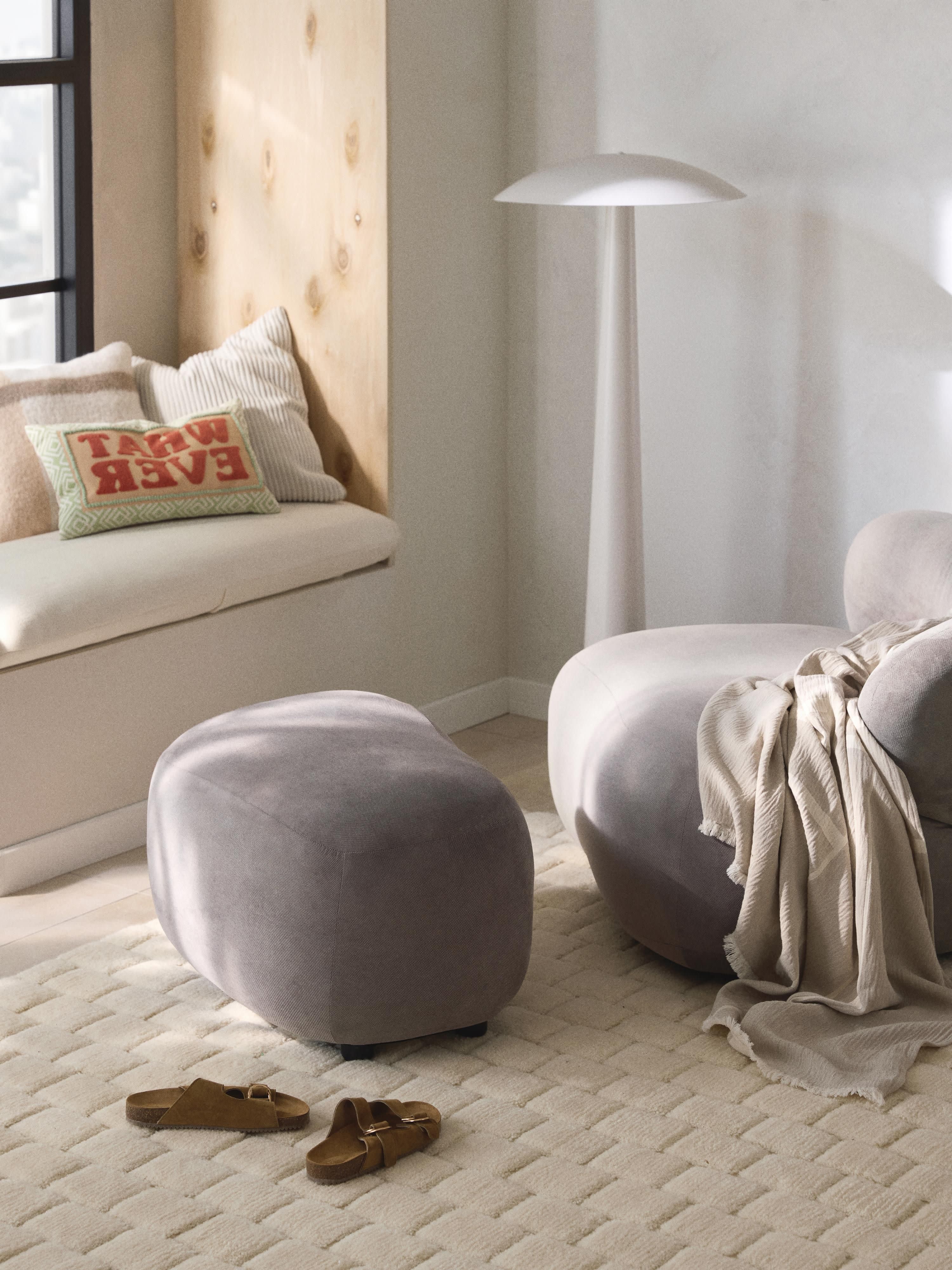 Alba Lounge Armchair