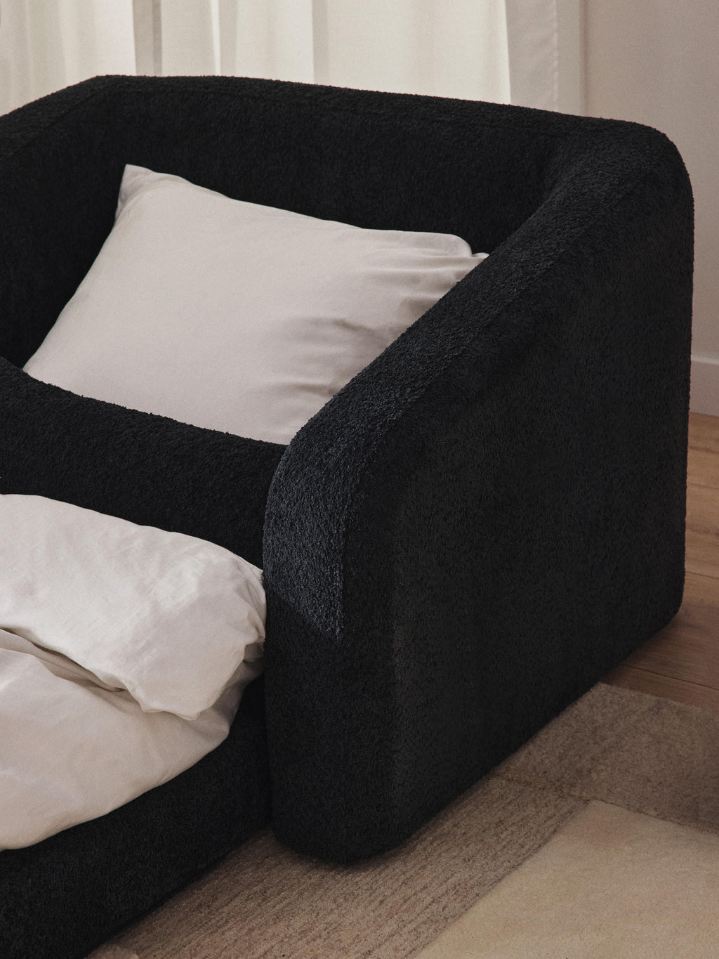 Eliot Teddy Bouclé Chair Bed