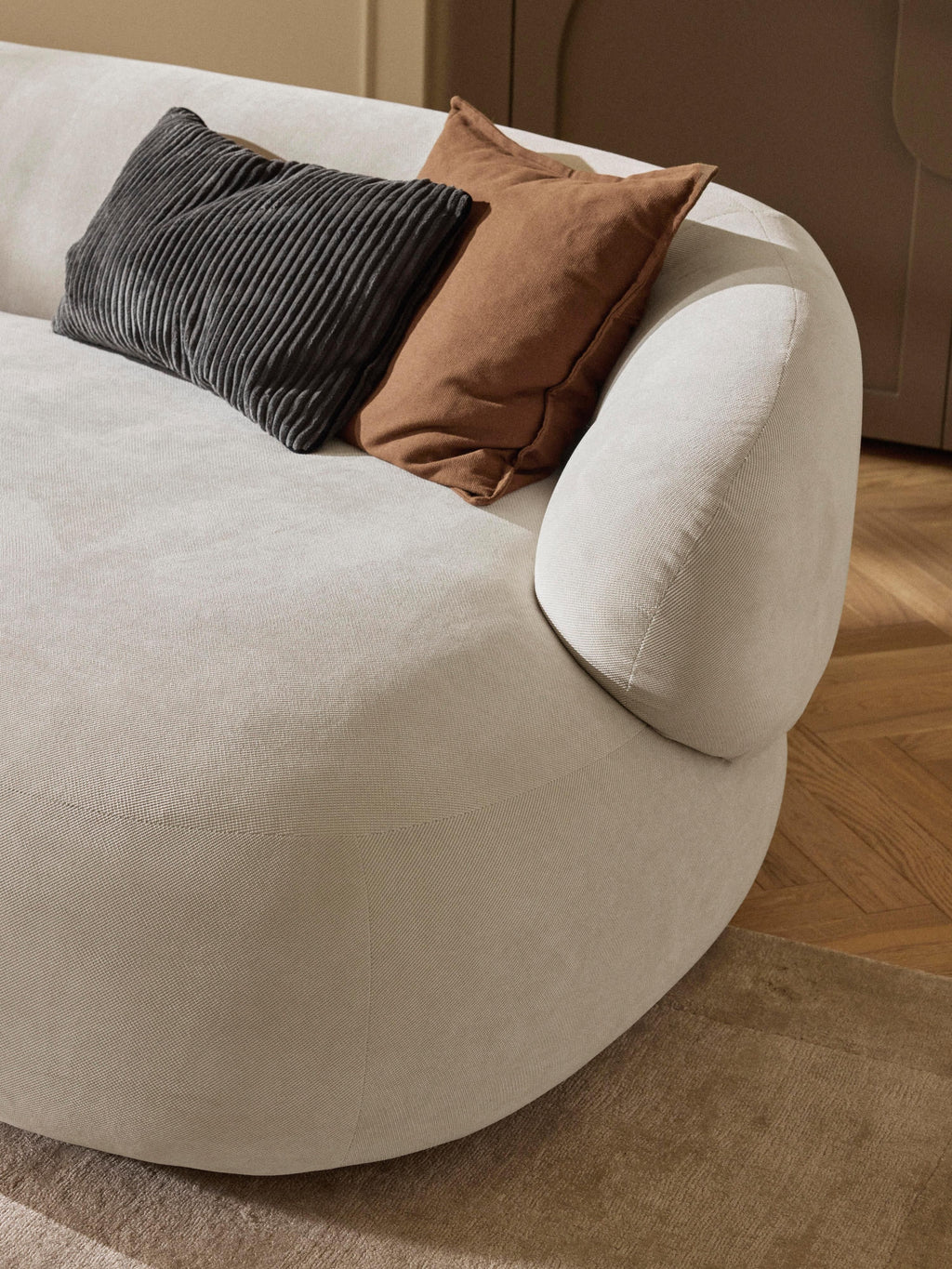 Alba Sofa (4-seater)