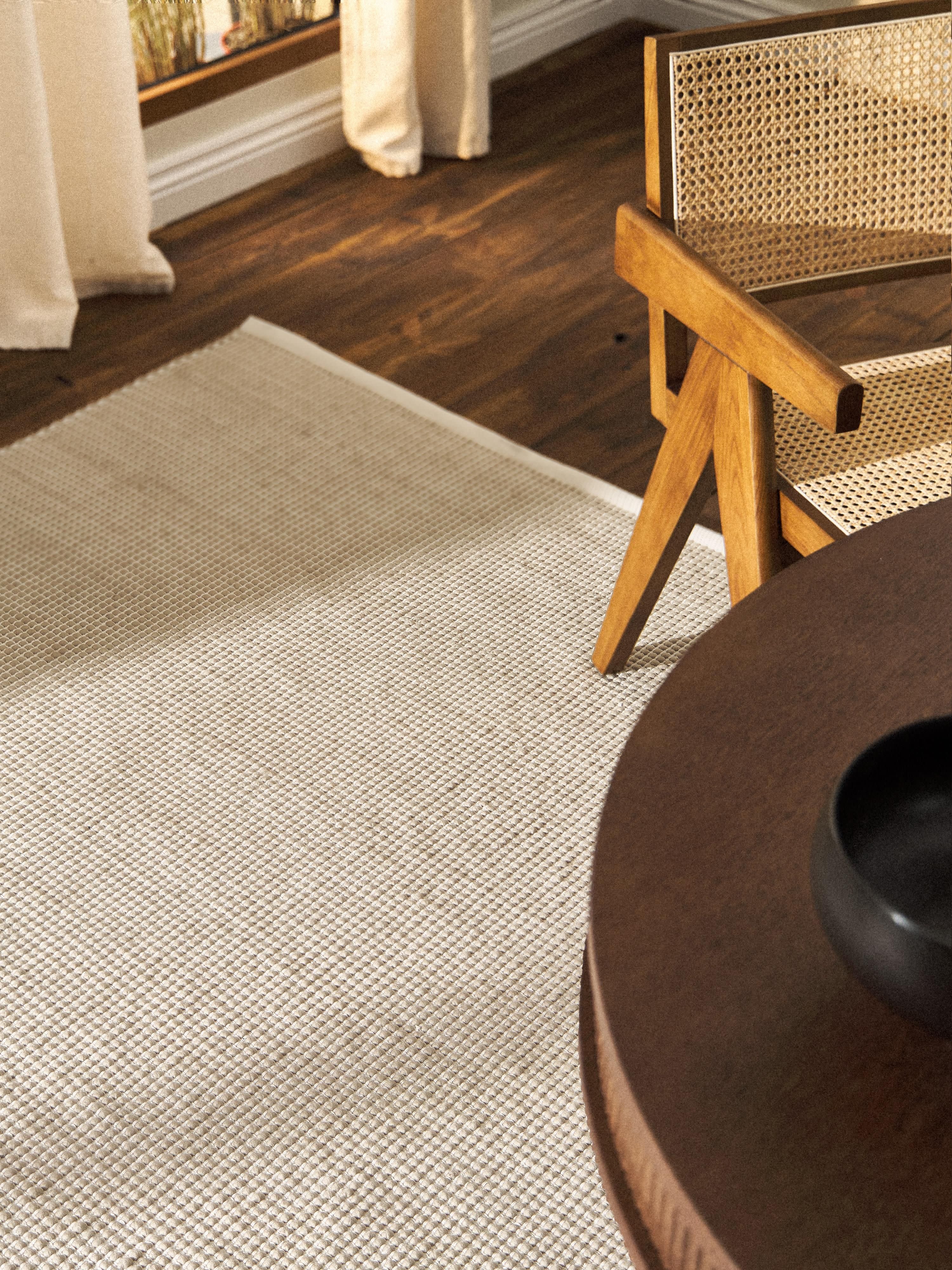 Amaro Hand-Woven Wool Rug