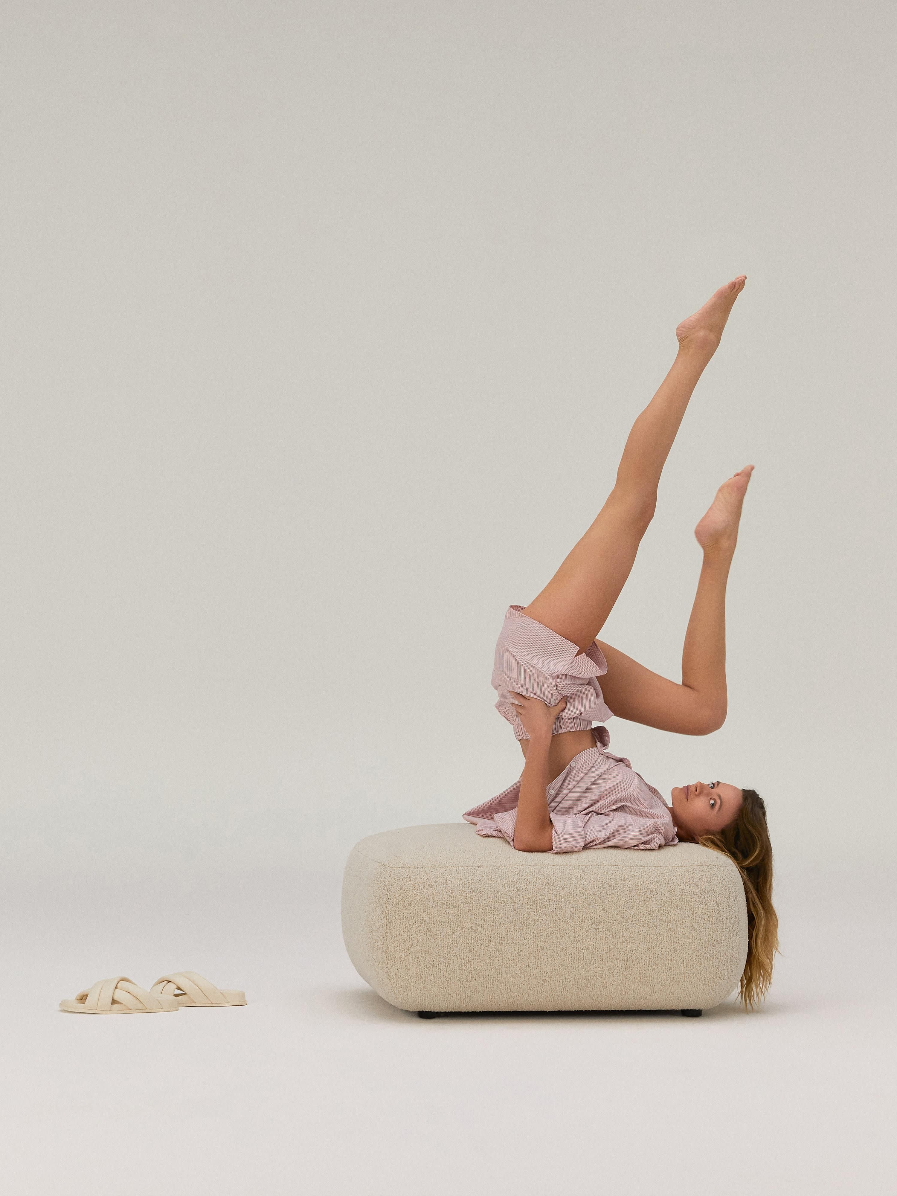 Sofia Bouclé Ottoman