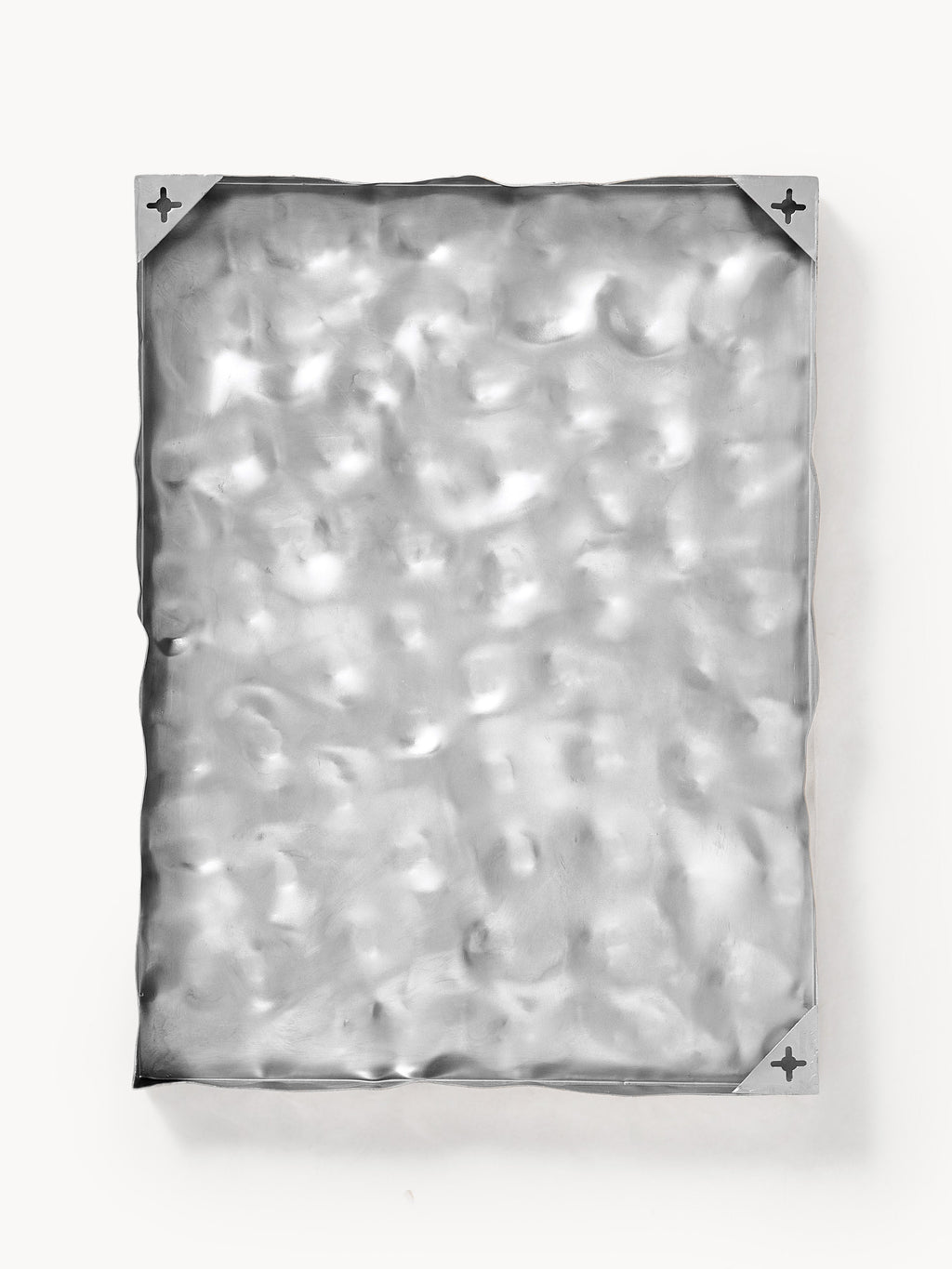 Splash Wall Object with Hammered Surface