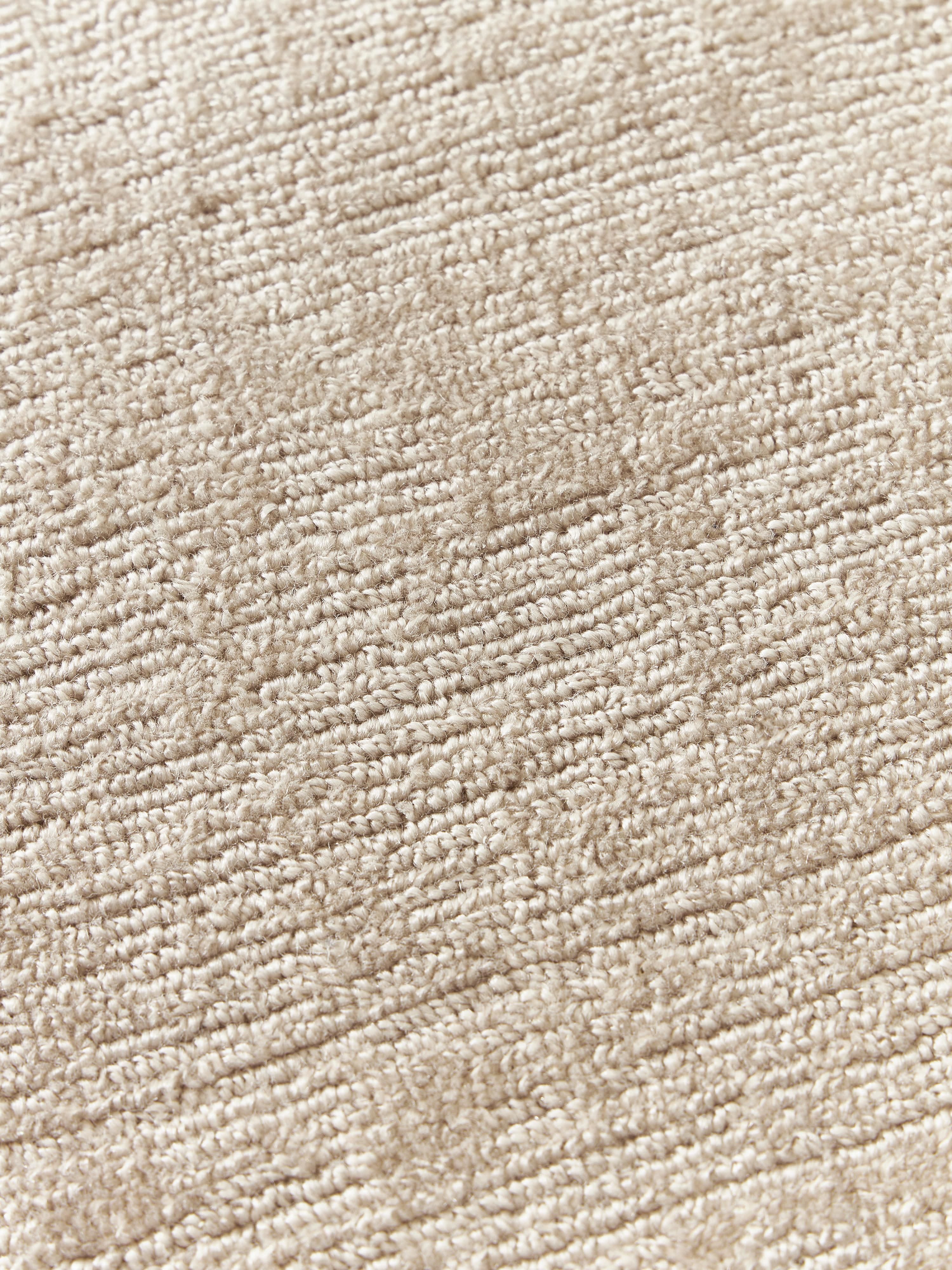 Kari Round Low-Pile Rug